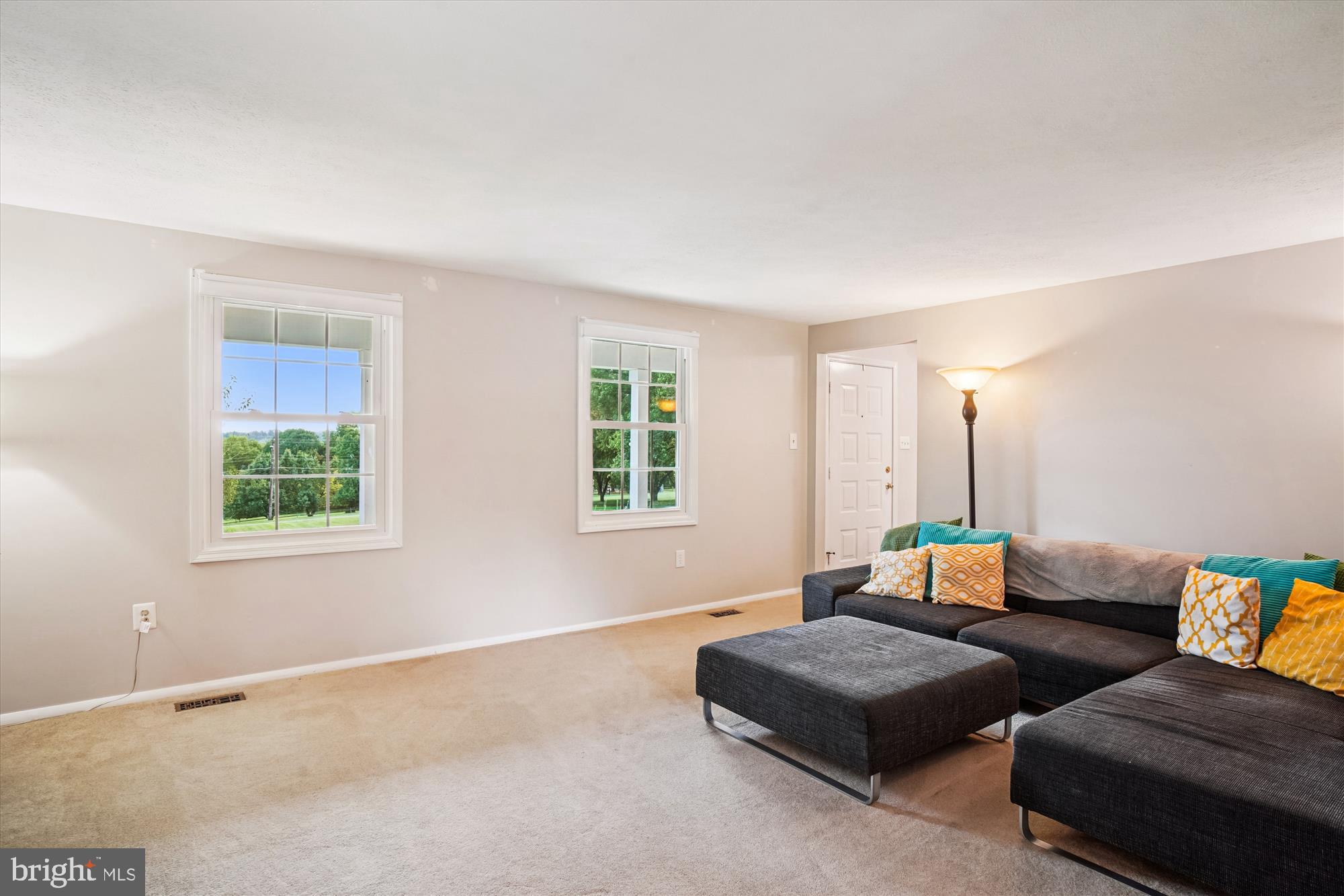 FOXLAIR ACRES - Residential