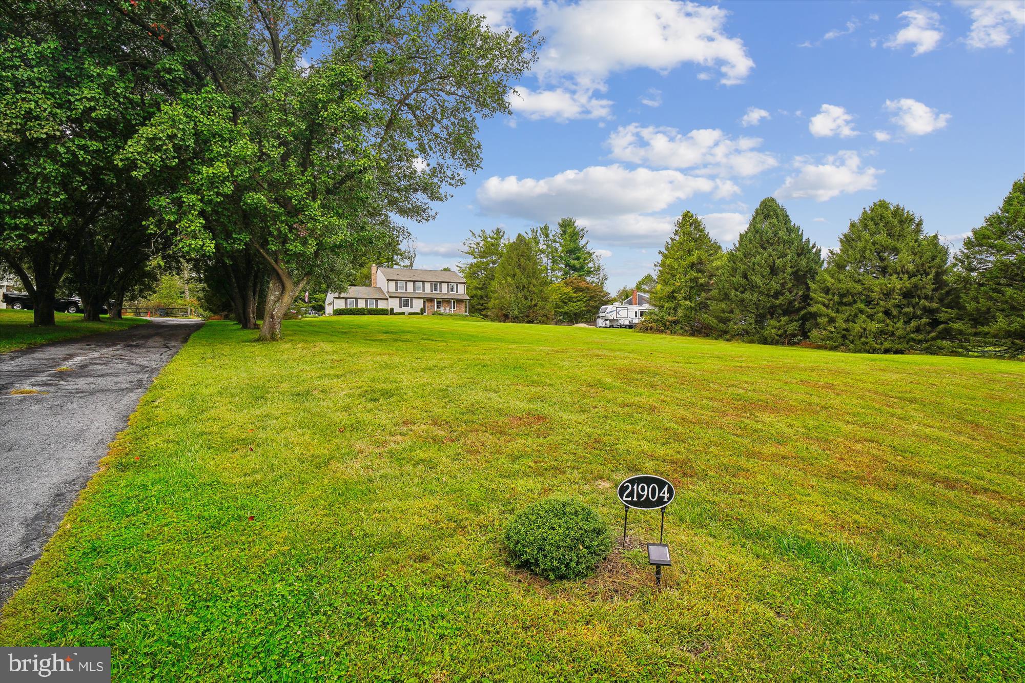 FOXLAIR ACRES - Residential