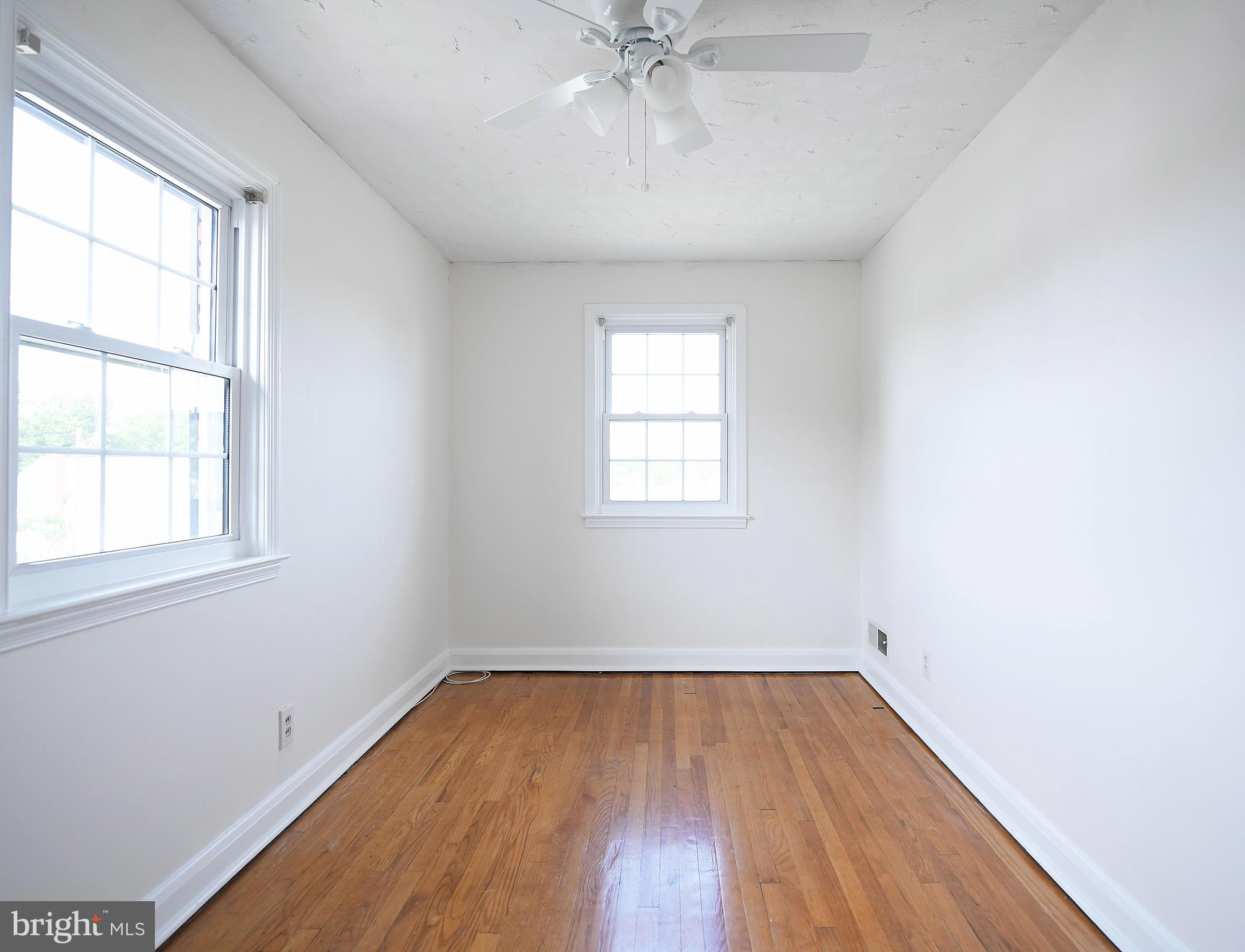 GRAY MANOR - Residential