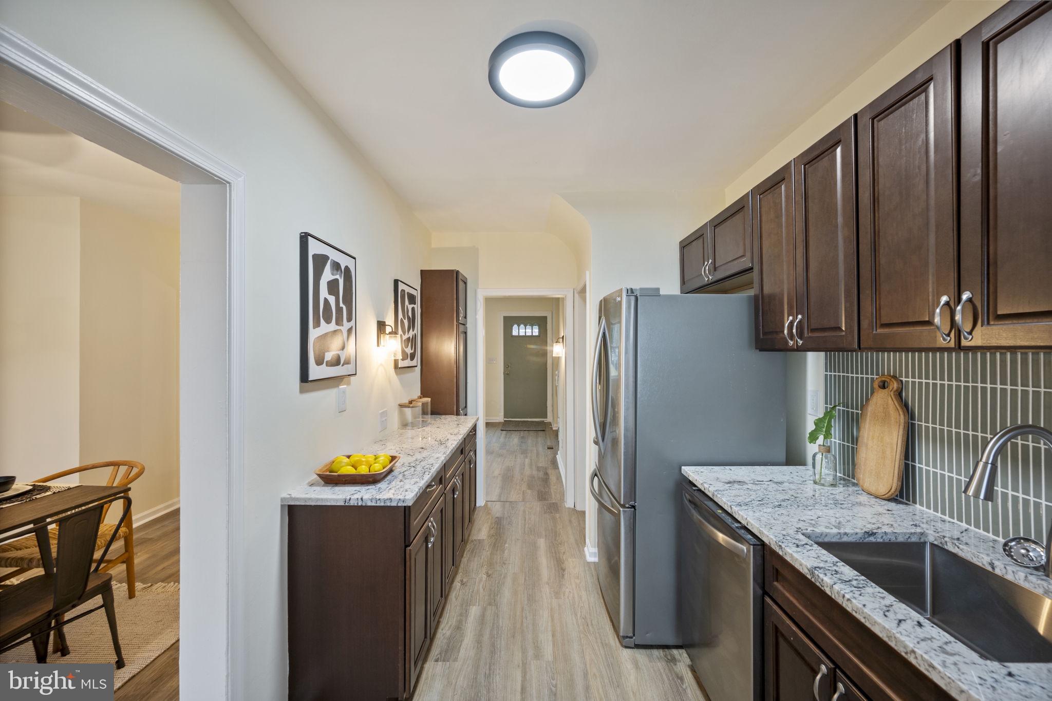 NORTHWOOD - Residential