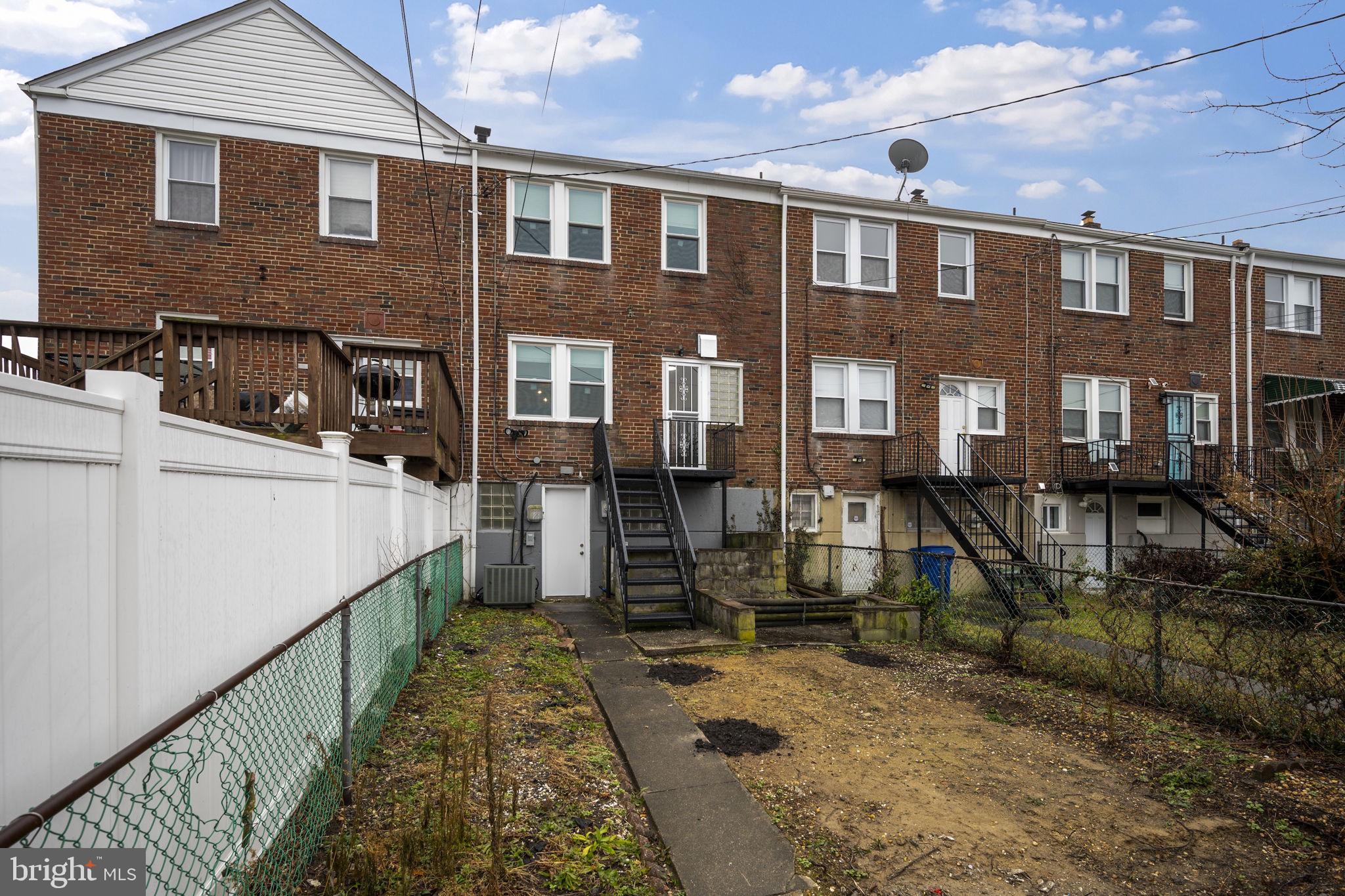 NORTHWOOD - Residential