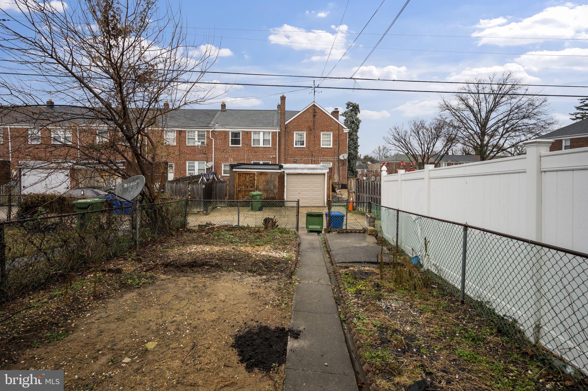 NORTHWOOD - Residential