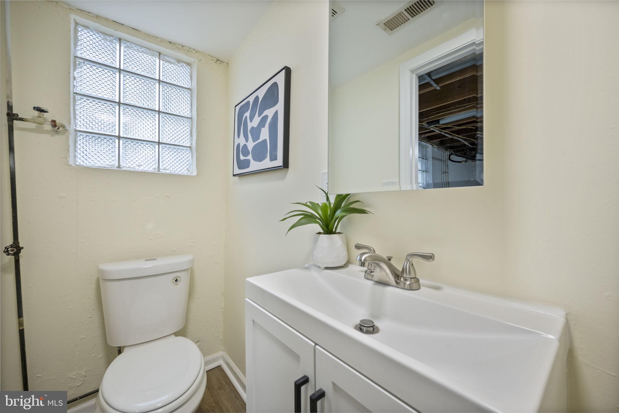 NORTHWOOD - Residential