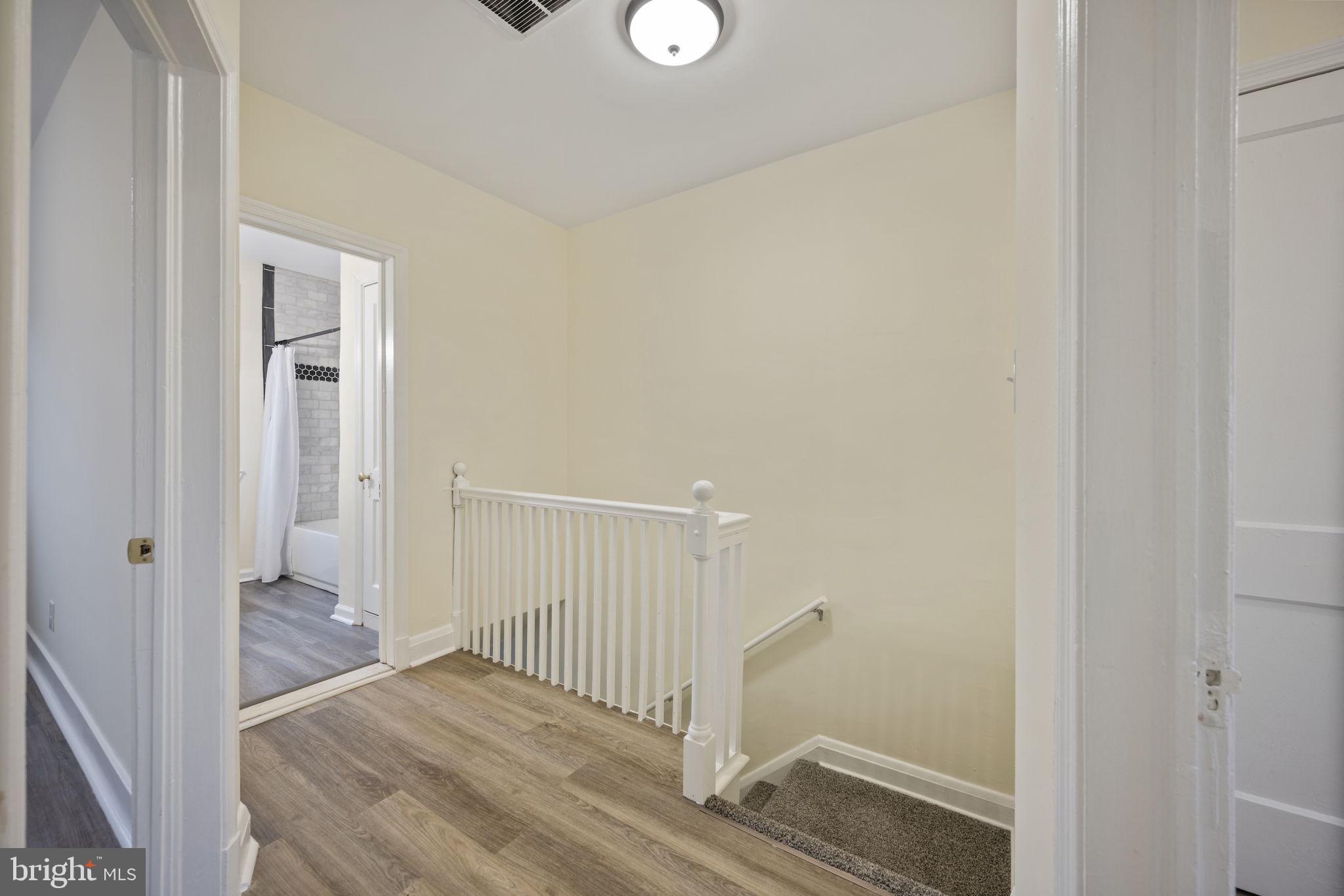 NORTHWOOD - Residential