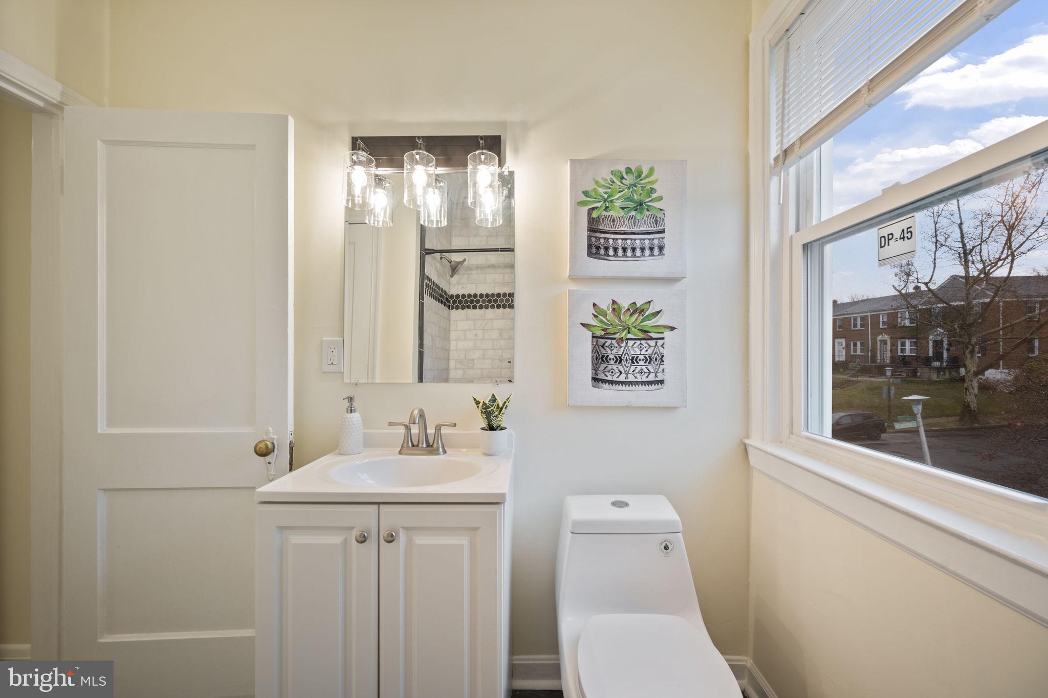 NORTHWOOD - Residential