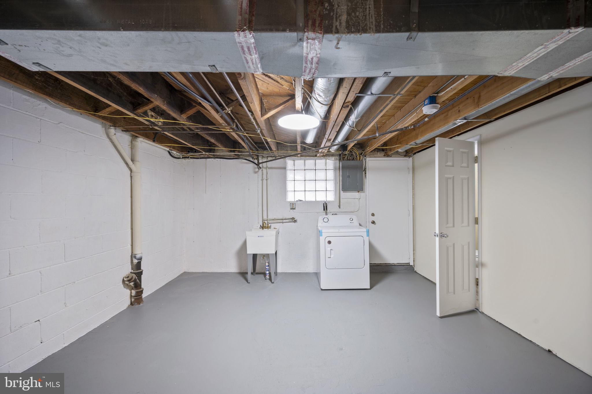 NORTHWOOD - Residential