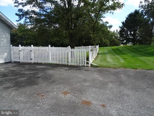 438 LARKSPUR LANE