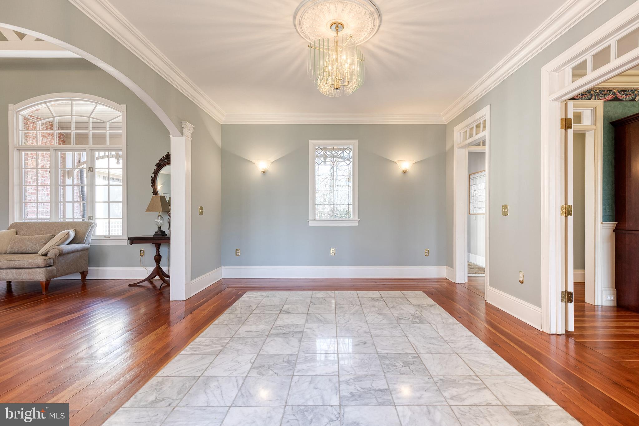 HIGHLAND MEADOWS - Residential