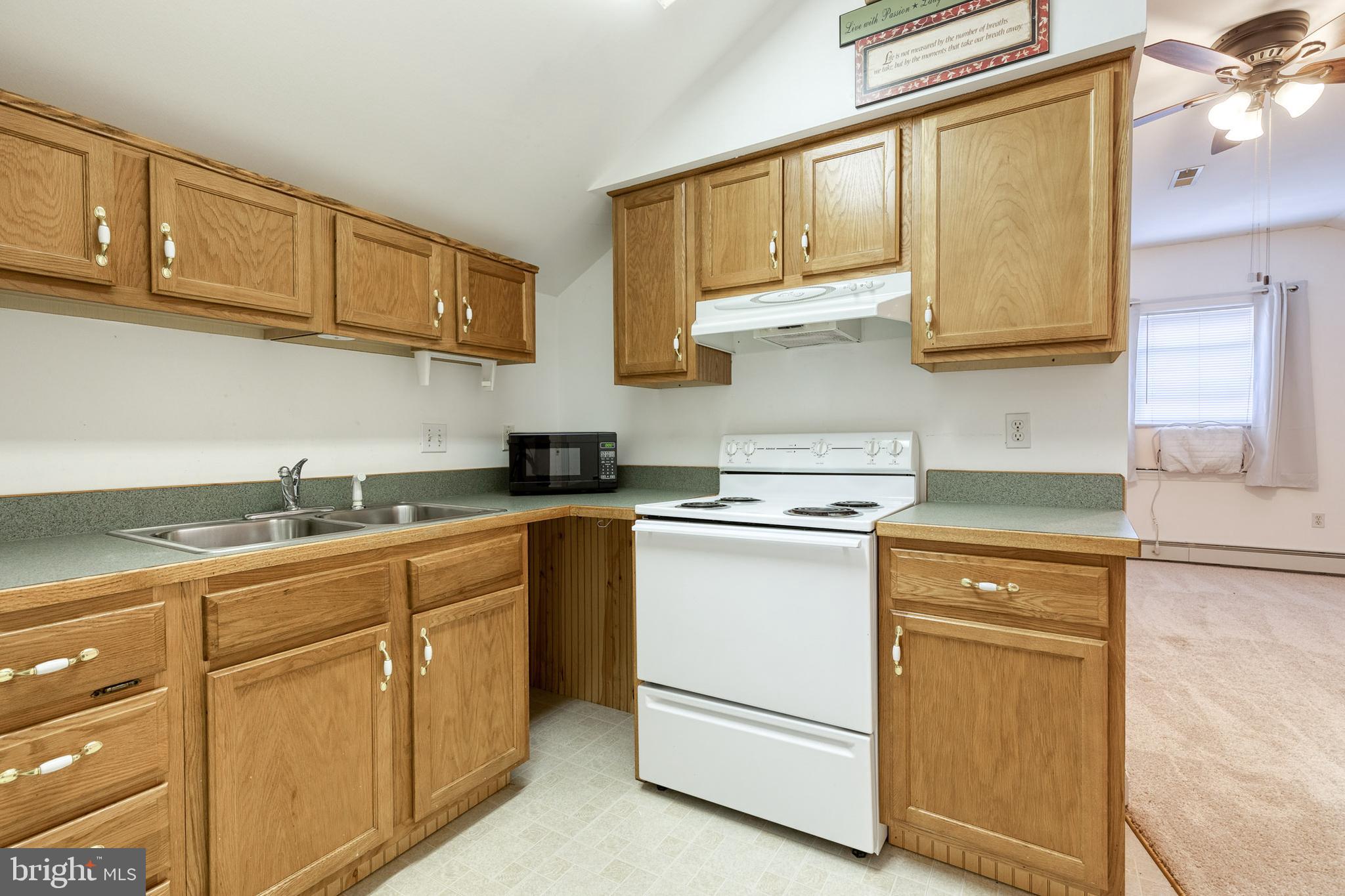 HIGHLAND MEADOWS - Residential