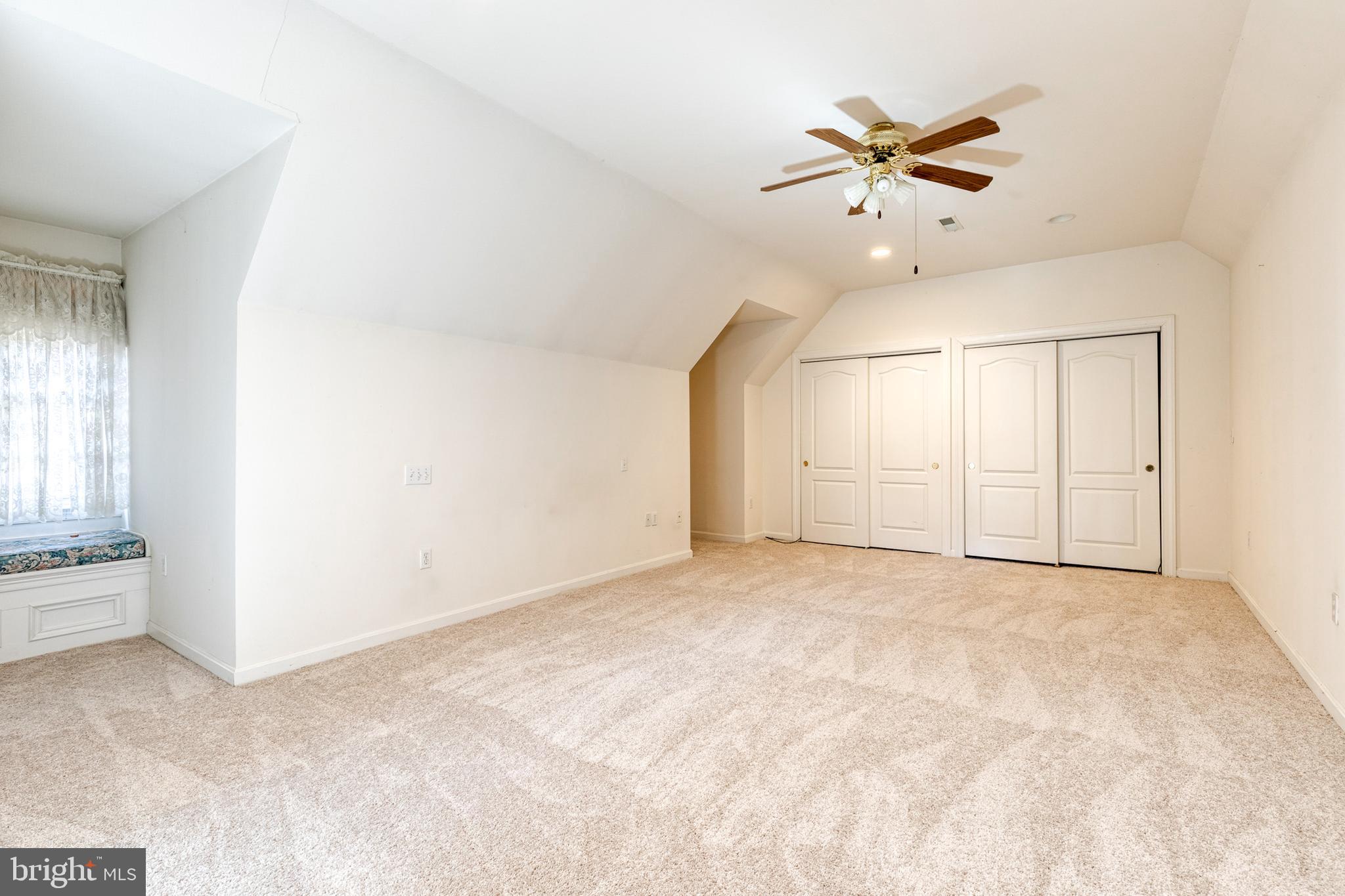 HIGHLAND MEADOWS - Residential