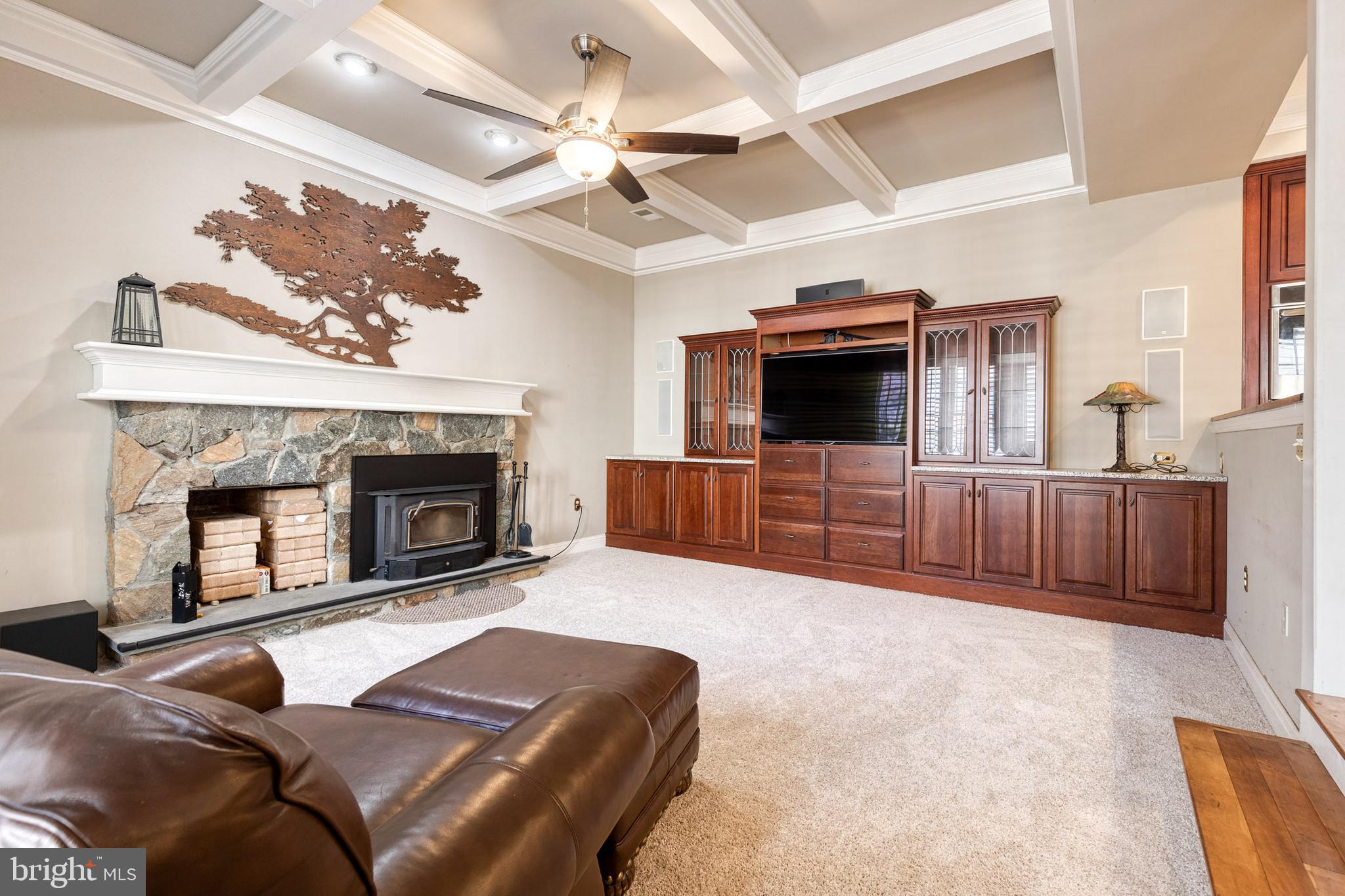 HIGHLAND MEADOWS - Residential