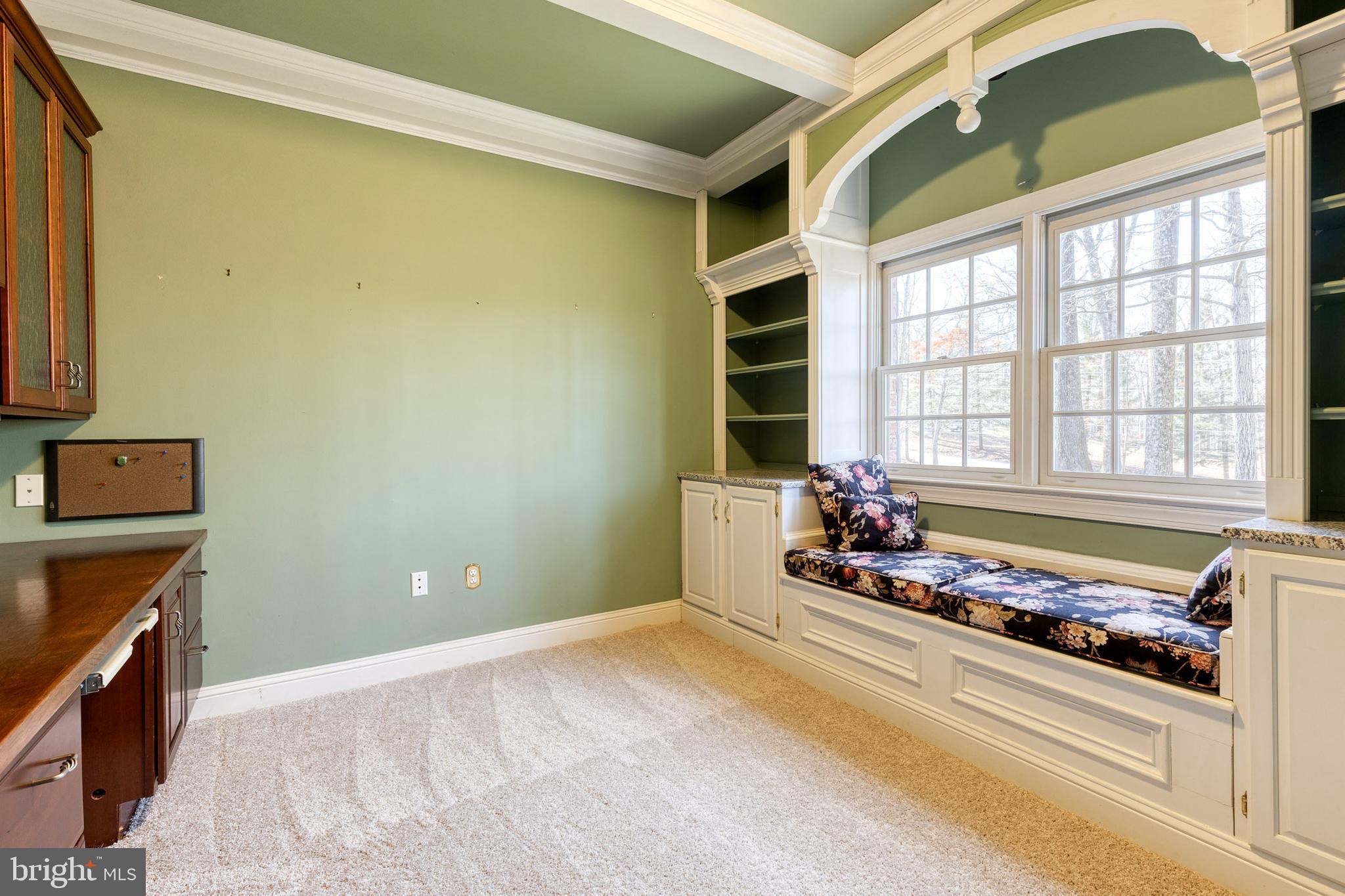 HIGHLAND MEADOWS - Residential