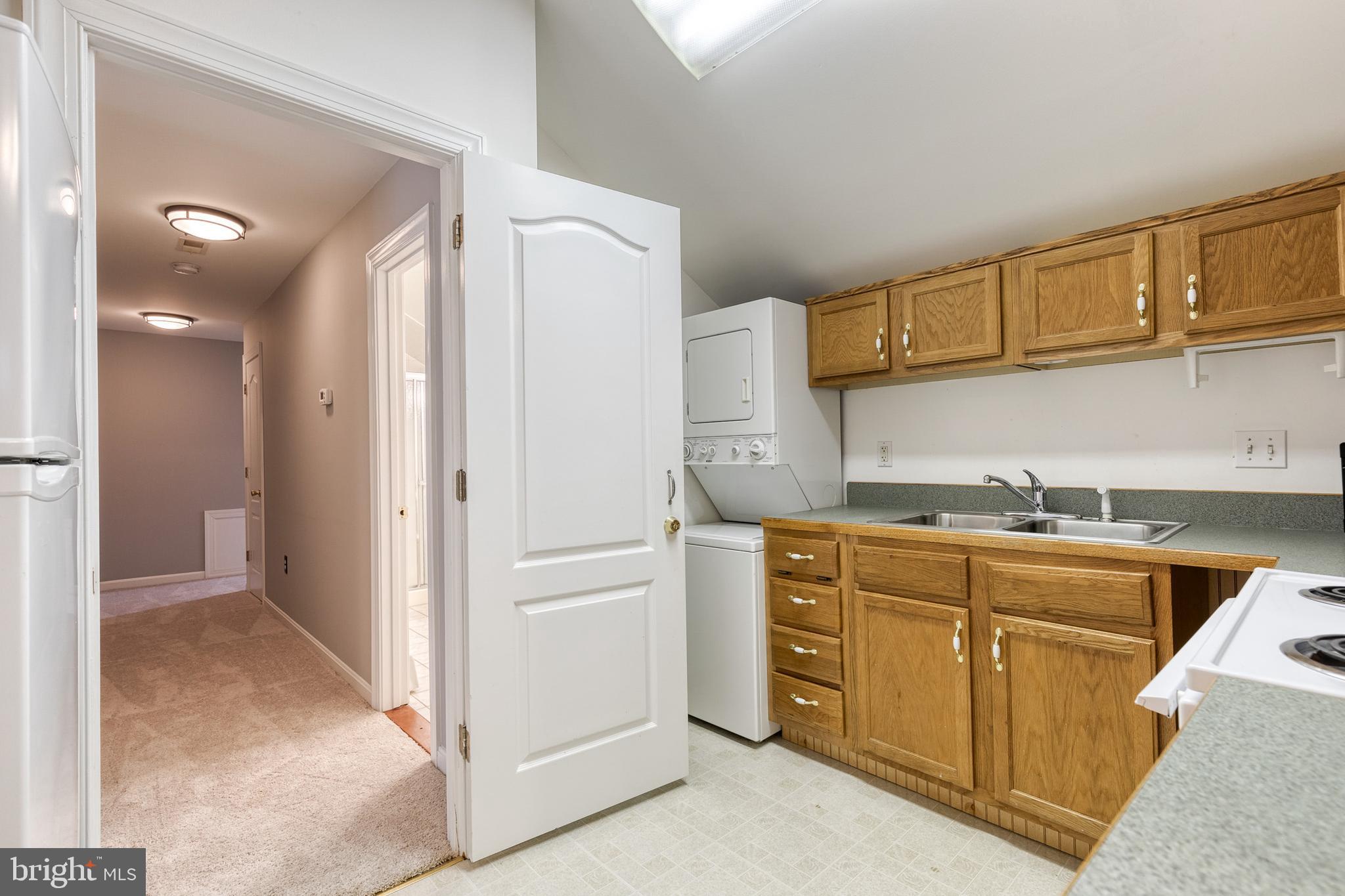 HIGHLAND MEADOWS - Residential