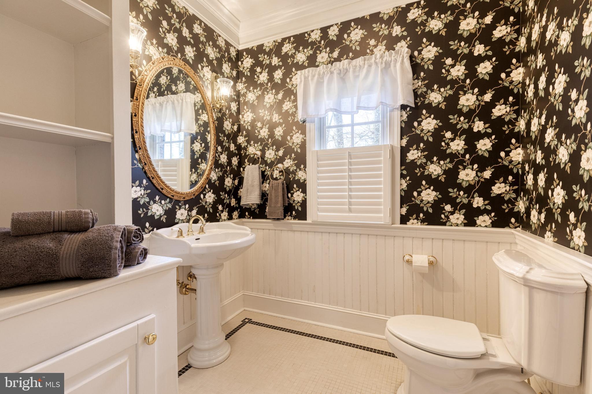 HIGHLAND MEADOWS - Residential