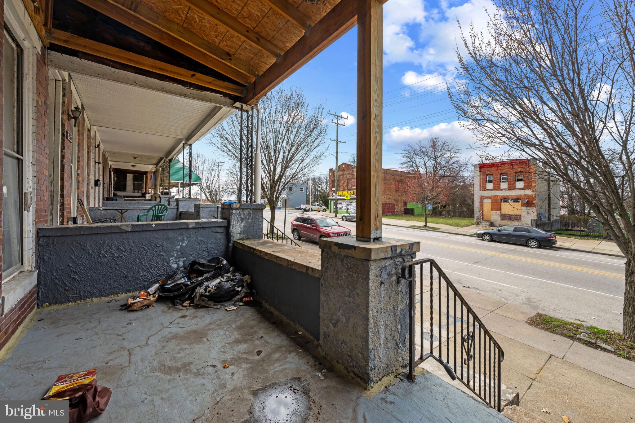 WESTPORT - Residential