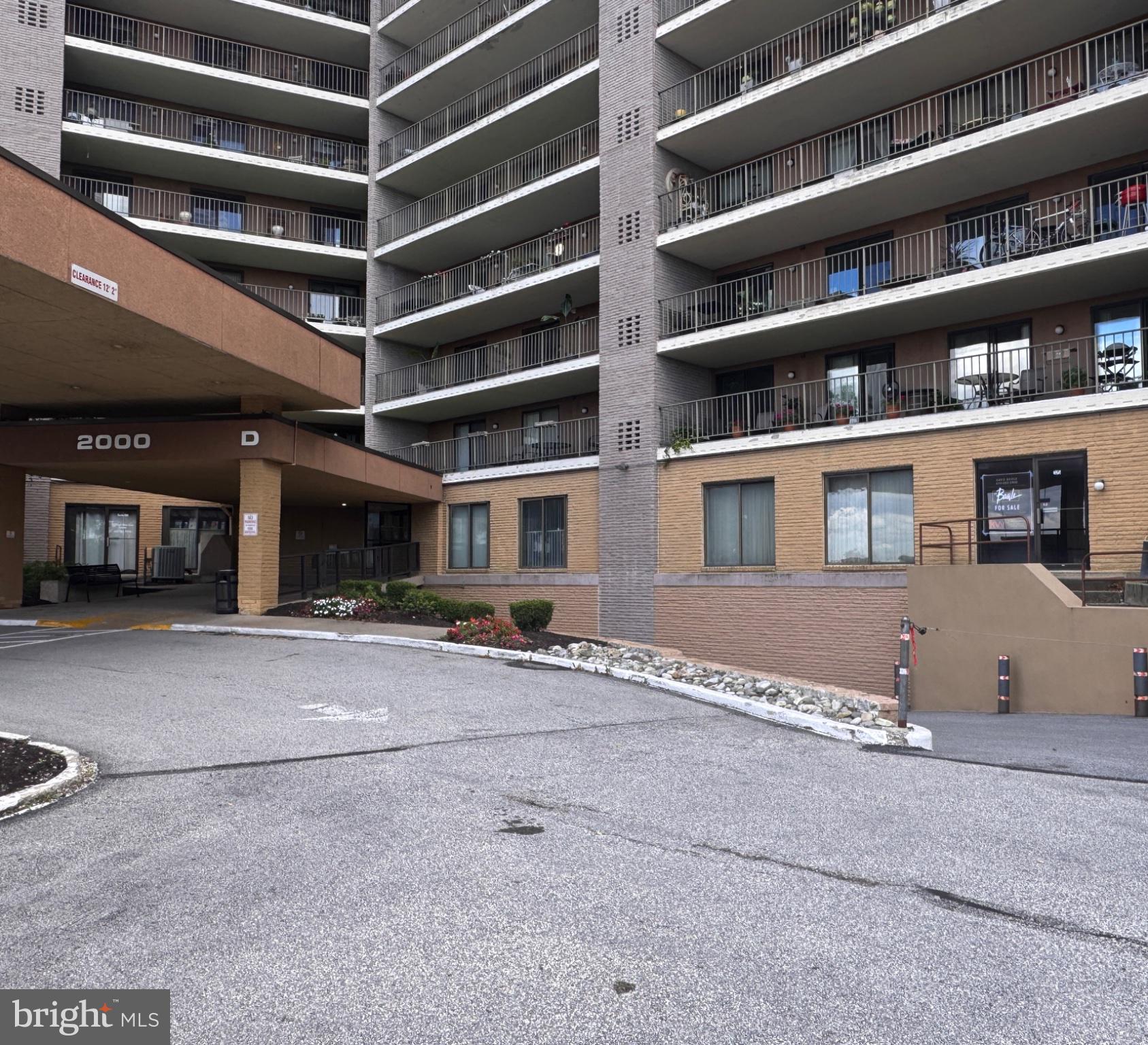 2000 W VALLEY FORGE CIRCLE 125
