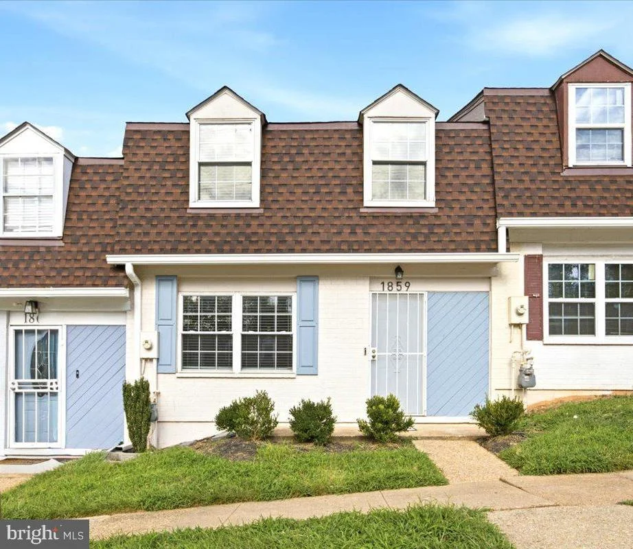 1859 Village Green Dr Unit W-155, Hyattsville, MD, 20785