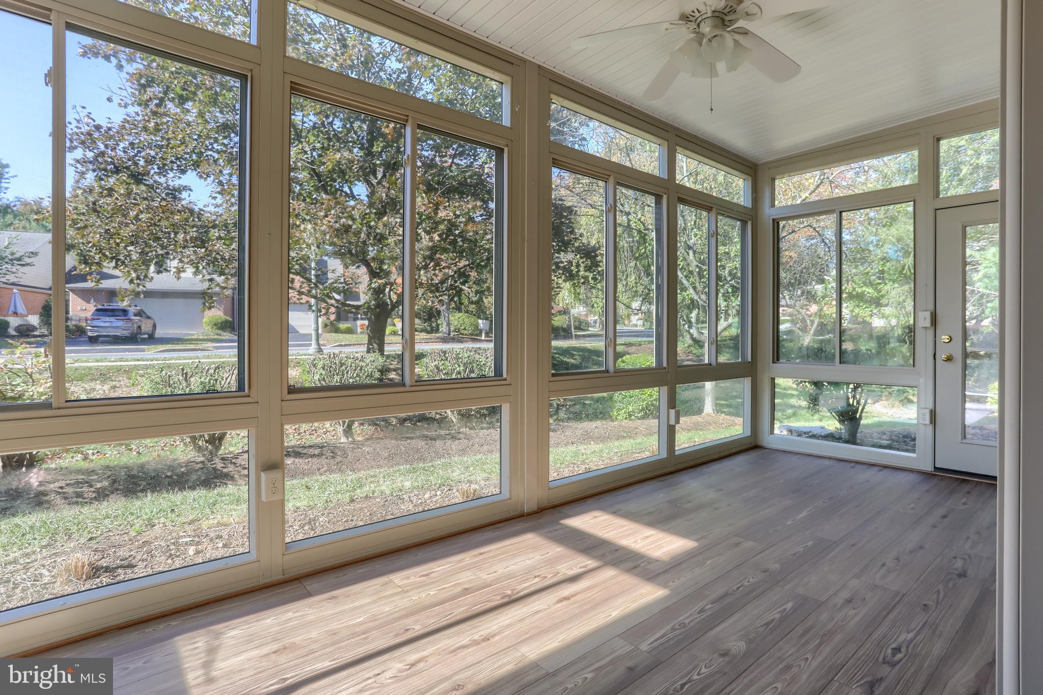 CAMBRIDGE COMMONS - Residential