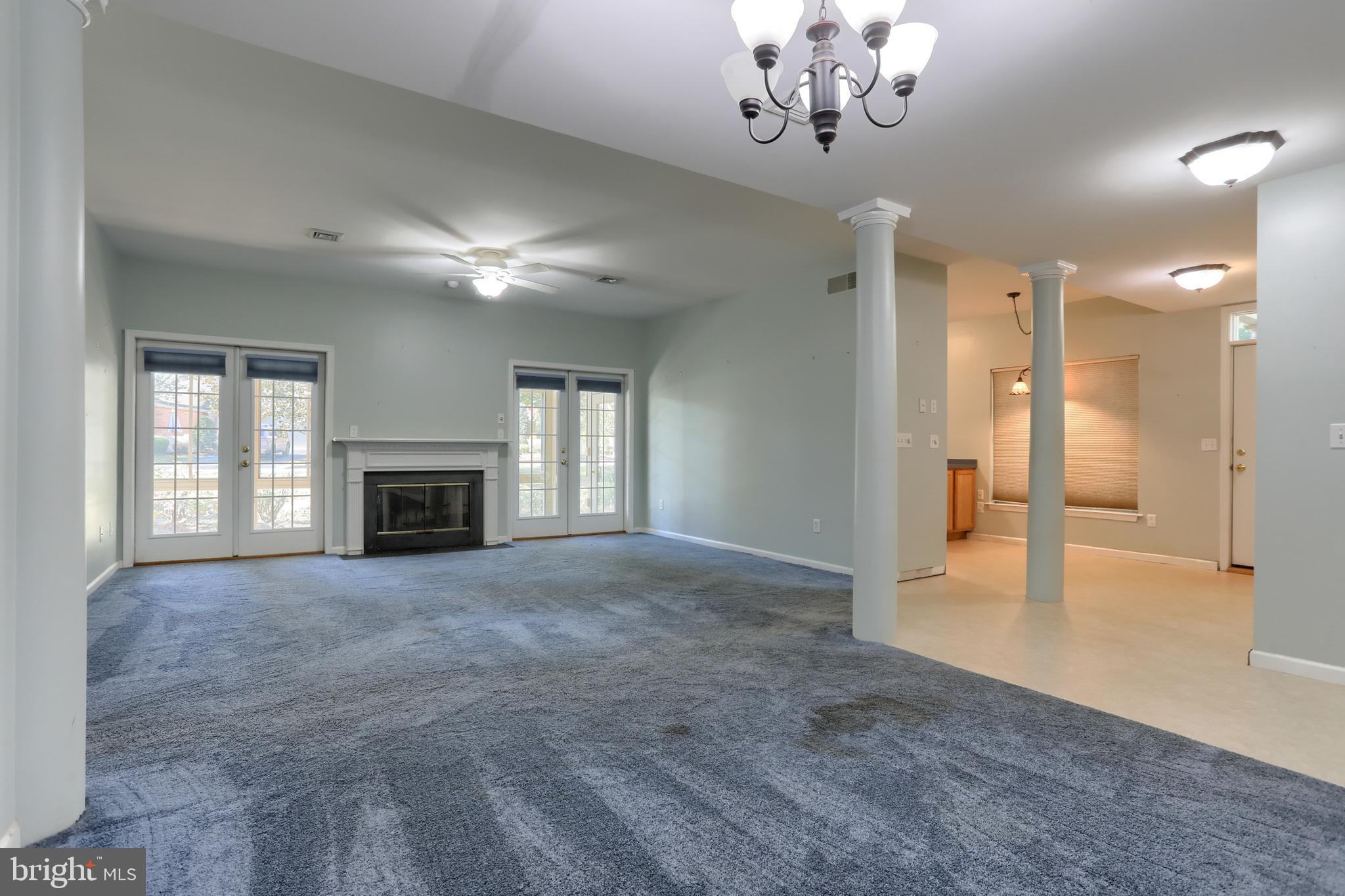 CAMBRIDGE COMMONS - Residential