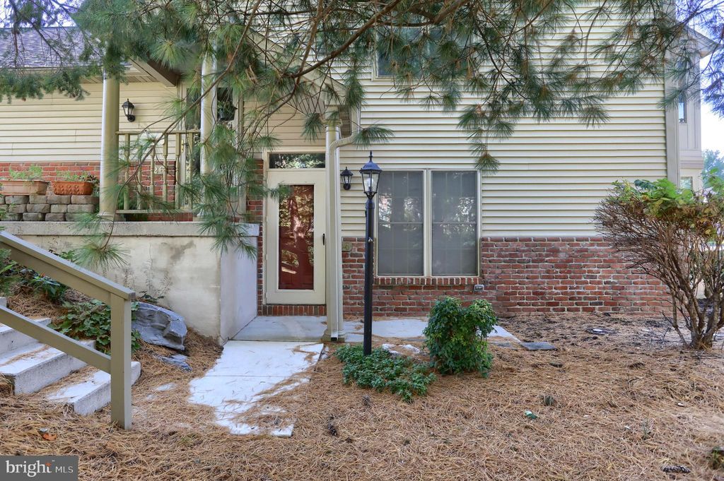 Photo of 24 Glasgow Court, HERSHEY, PA 17033 (MLS # PADA2050978)