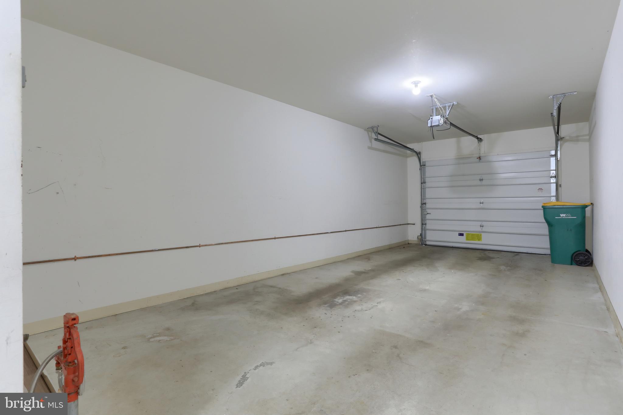 CAMBRIDGE COMMONS - Residential