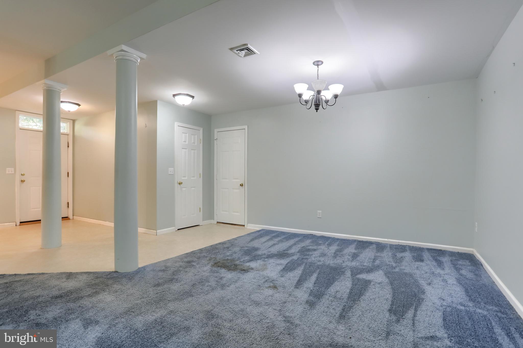 CAMBRIDGE COMMONS - Residential