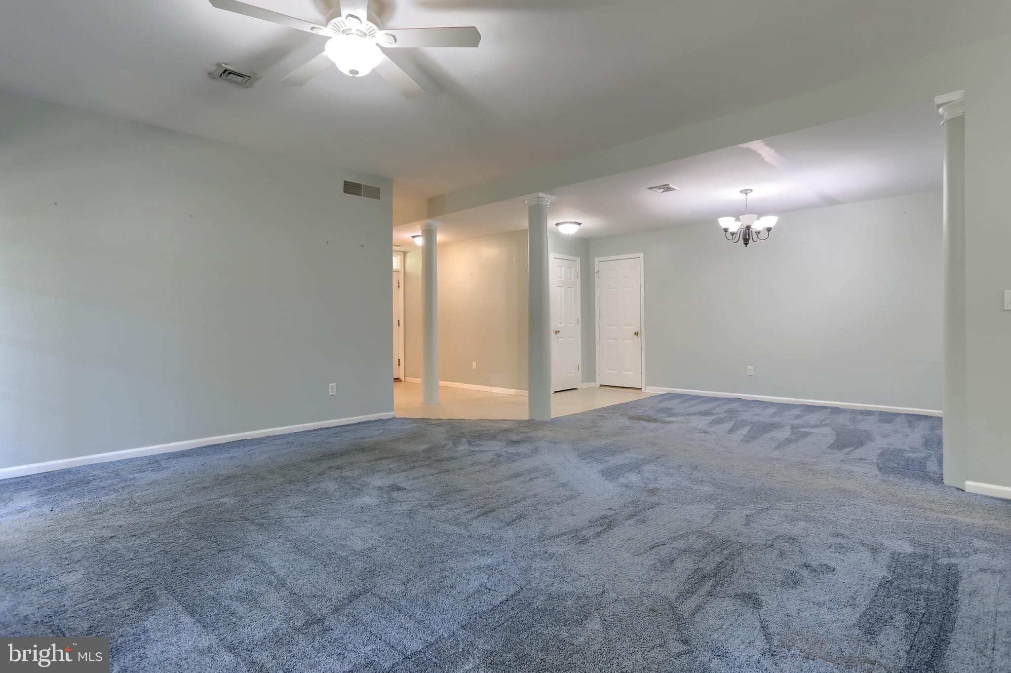 CAMBRIDGE COMMONS - Residential