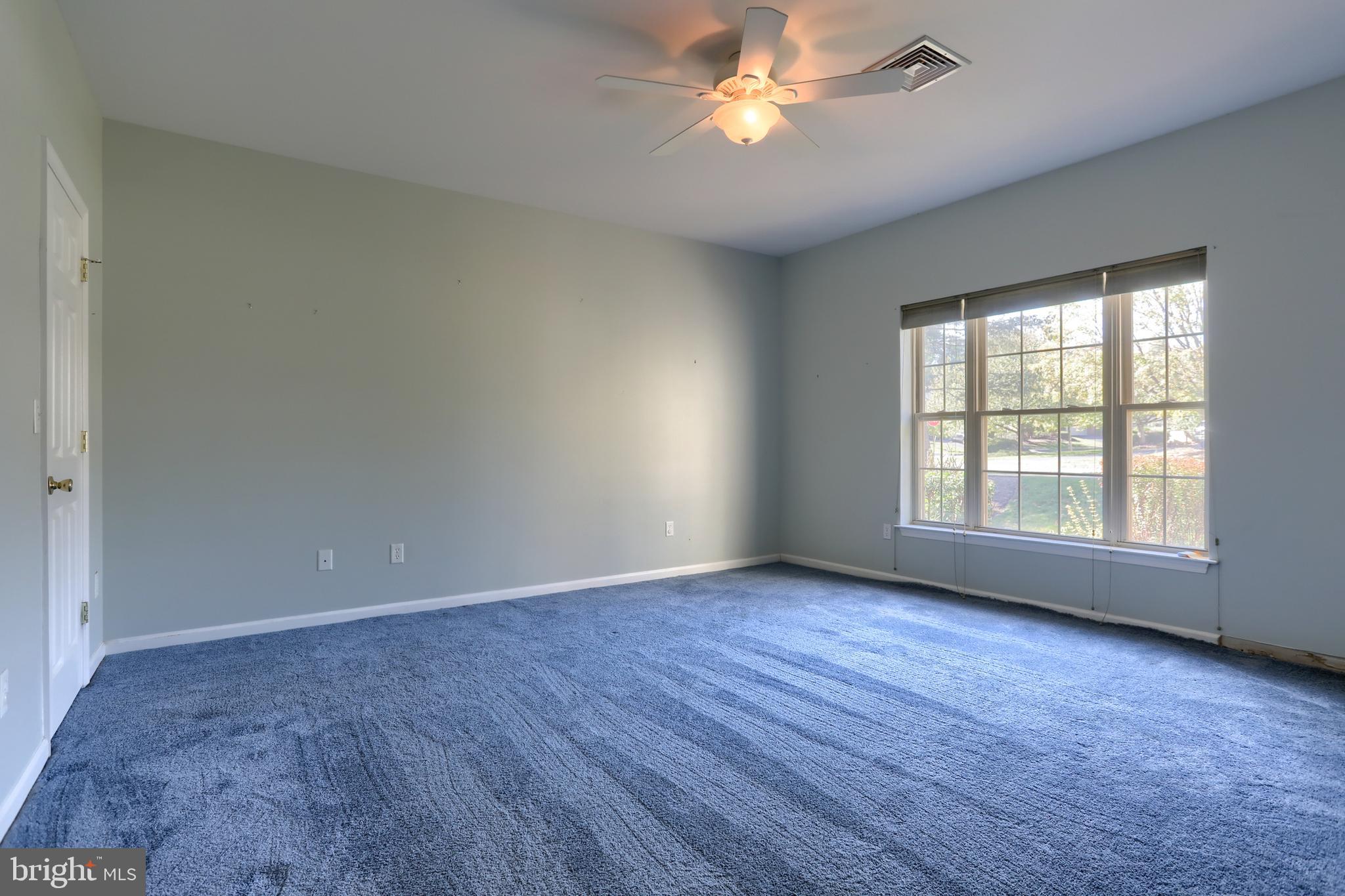 CAMBRIDGE COMMONS - Residential