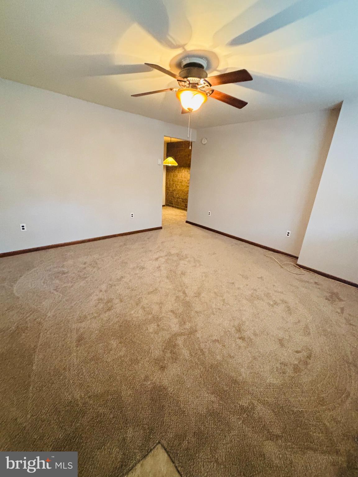 TORRESDALE - Residential Lease