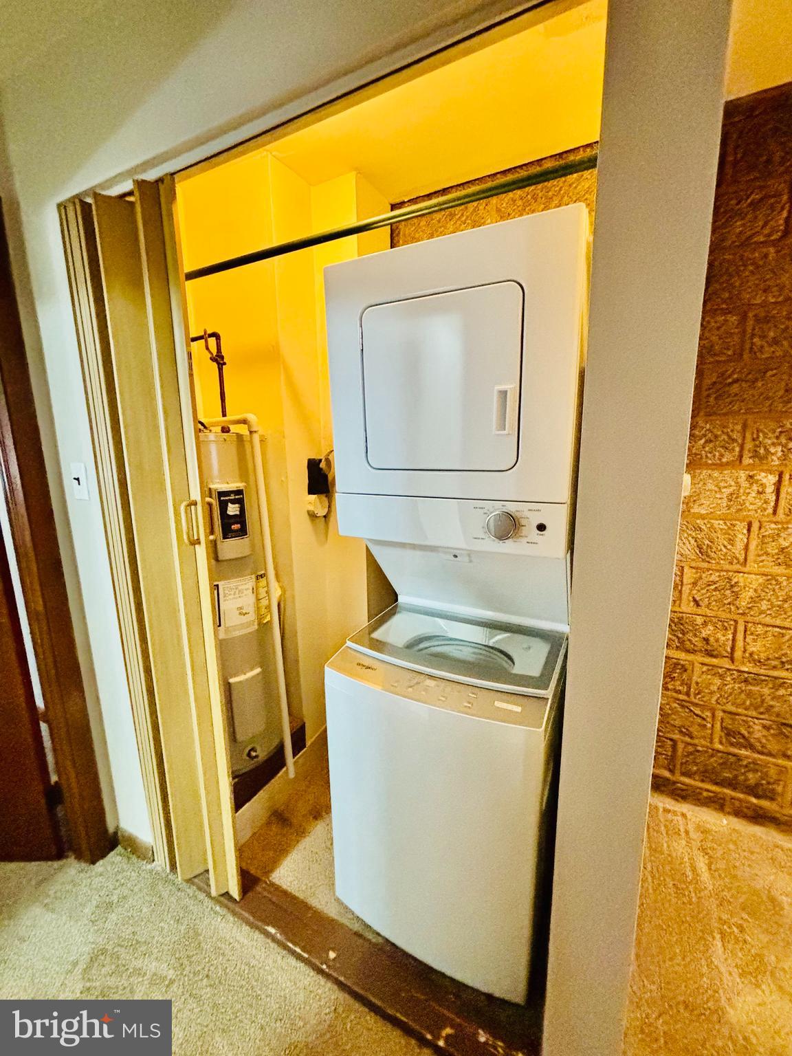 TORRESDALE - Residential Lease