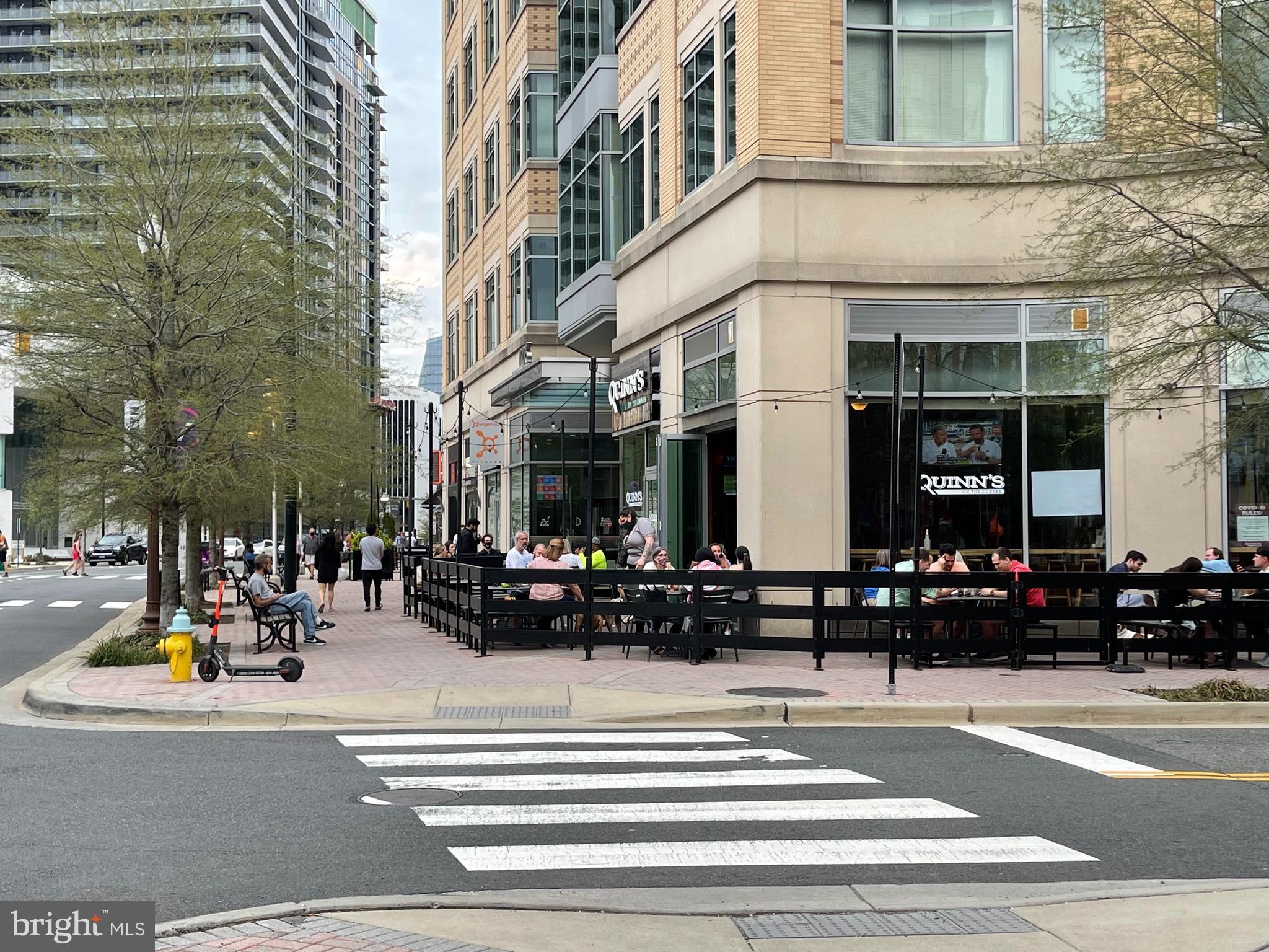 ROSSLYN - Residential Lease