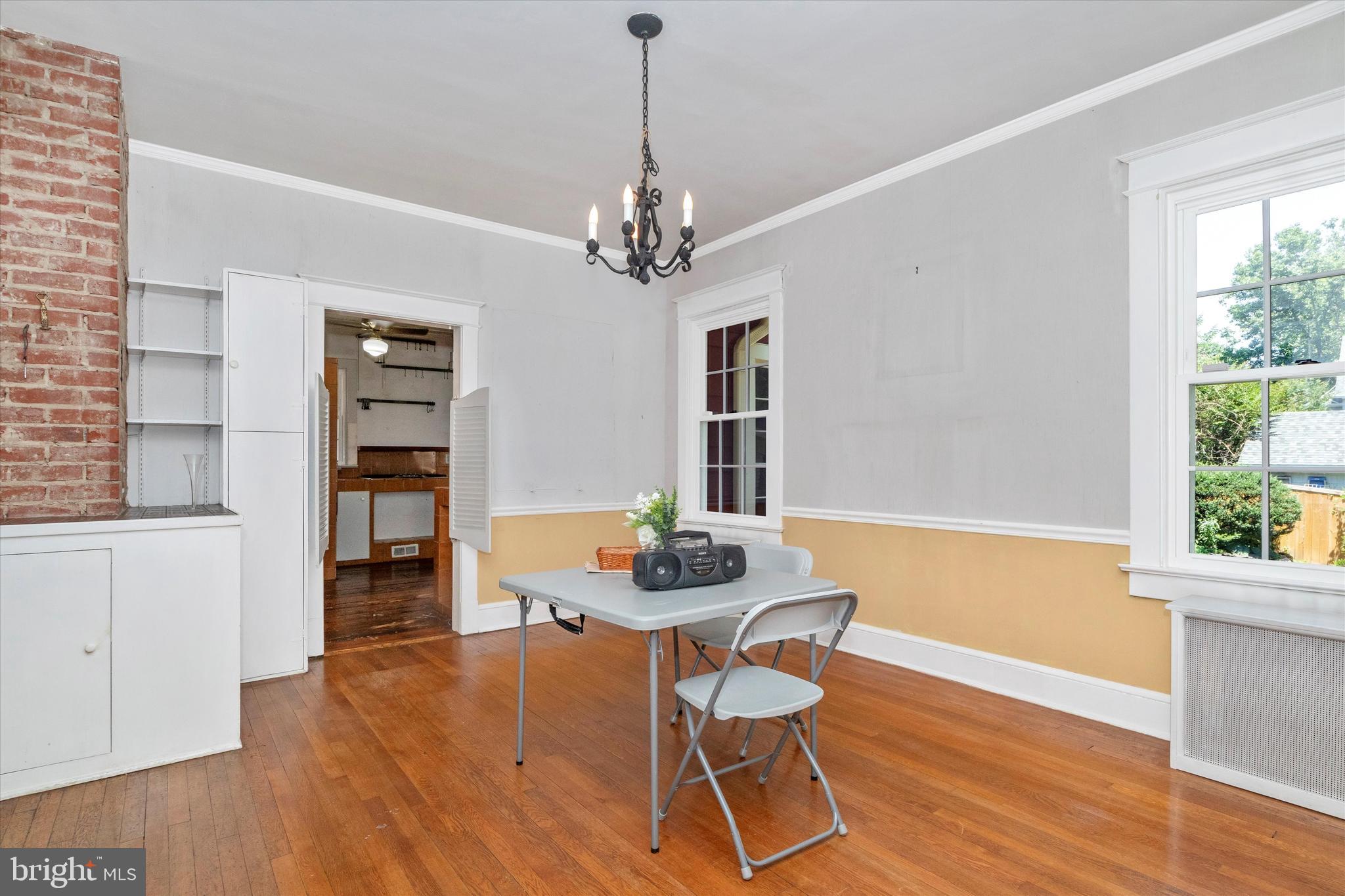 CHEVY CHASE VILLAGE - Residential