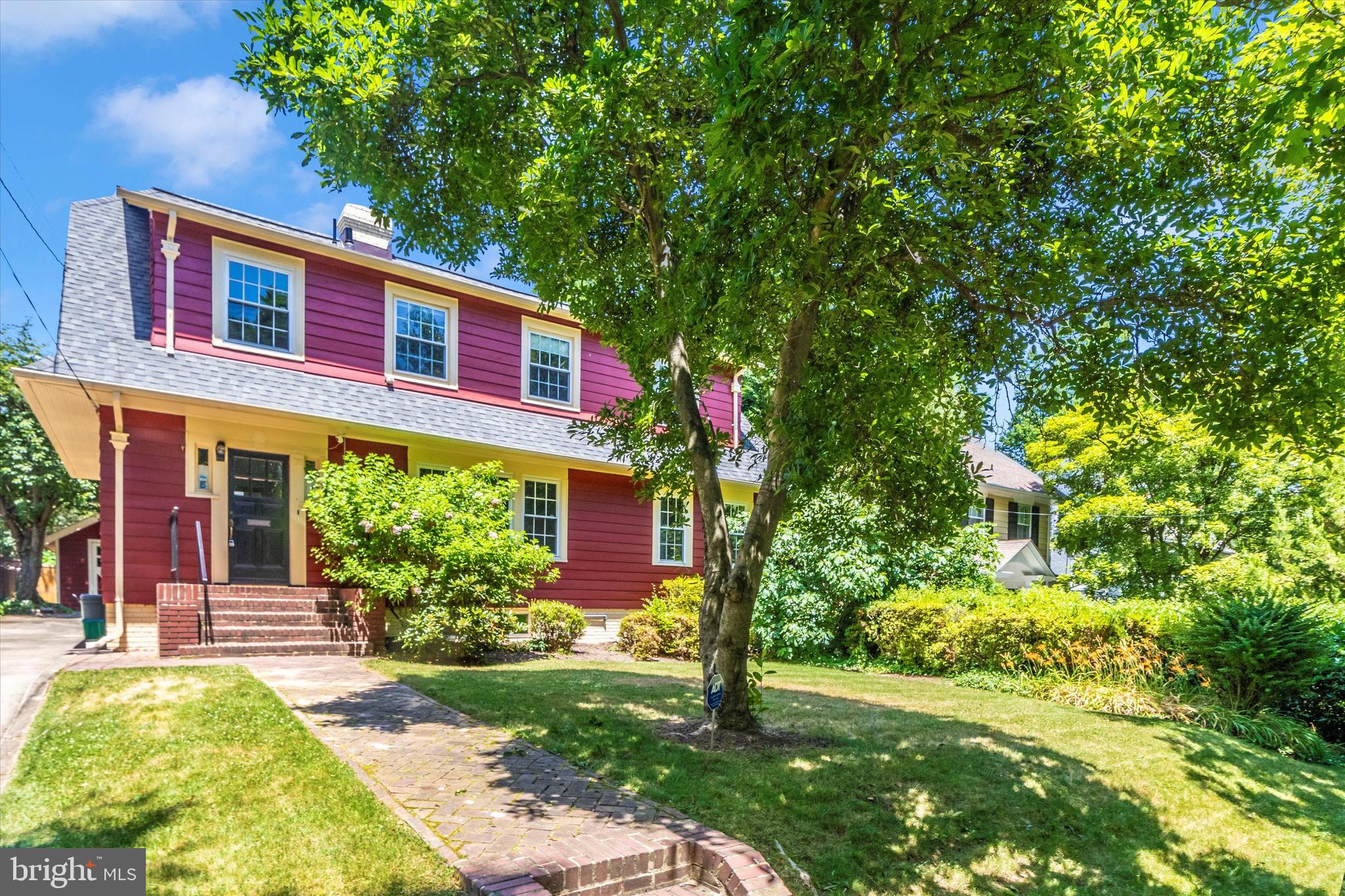 CHEVY CHASE VILLAGE - Residential