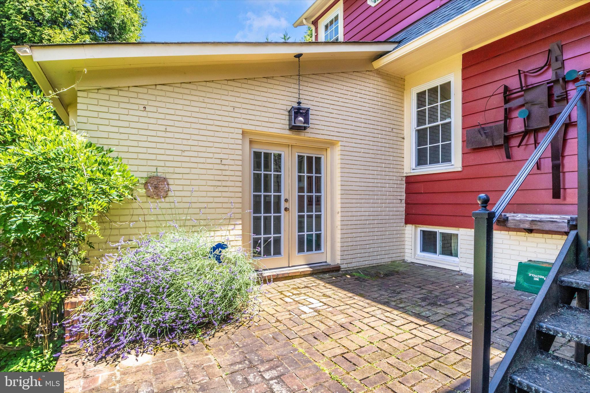 CHEVY CHASE VILLAGE - Residential