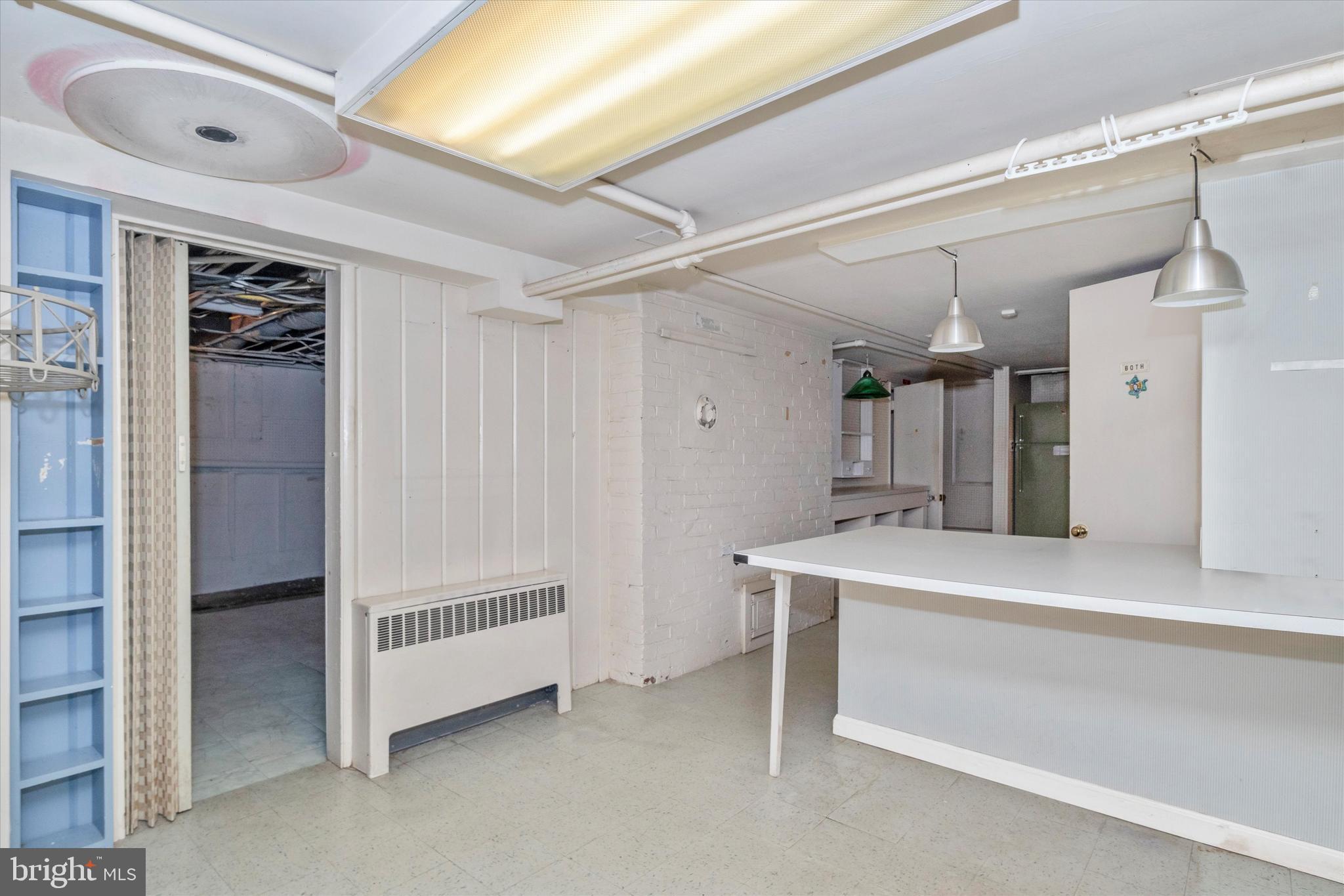 CHEVY CHASE VILLAGE - Residential