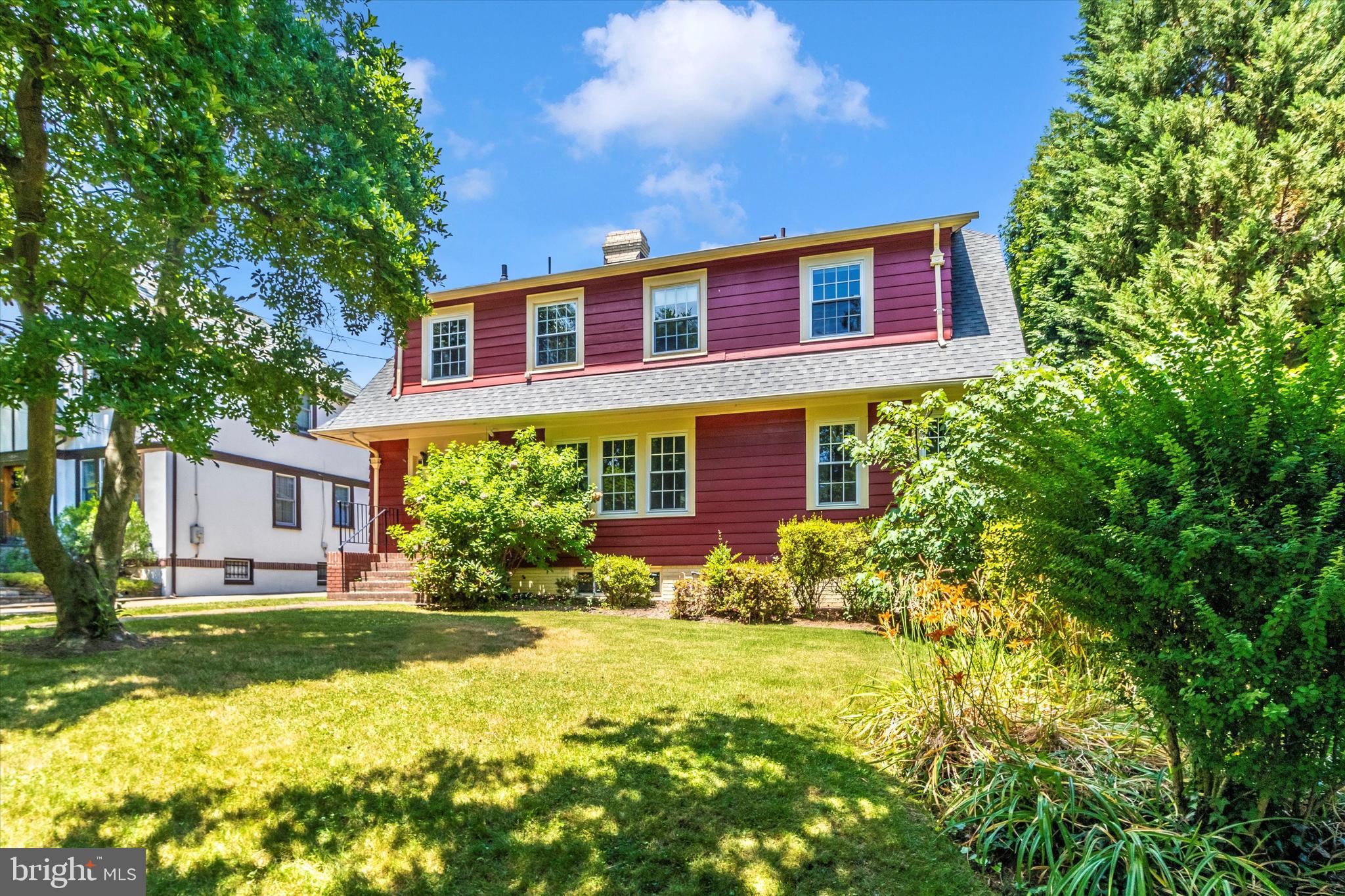 CHEVY CHASE VILLAGE - Residential