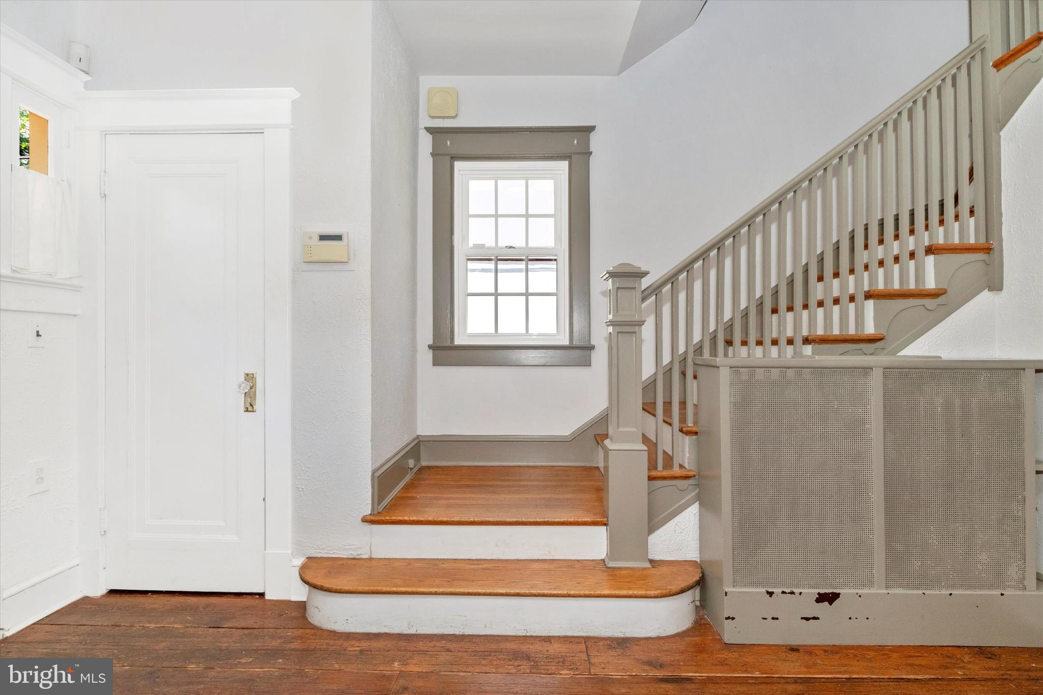 CHEVY CHASE VILLAGE - Residential