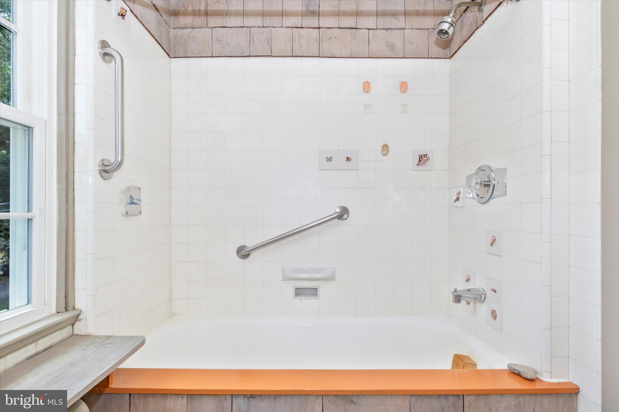 CHEVY CHASE VILLAGE - Residential