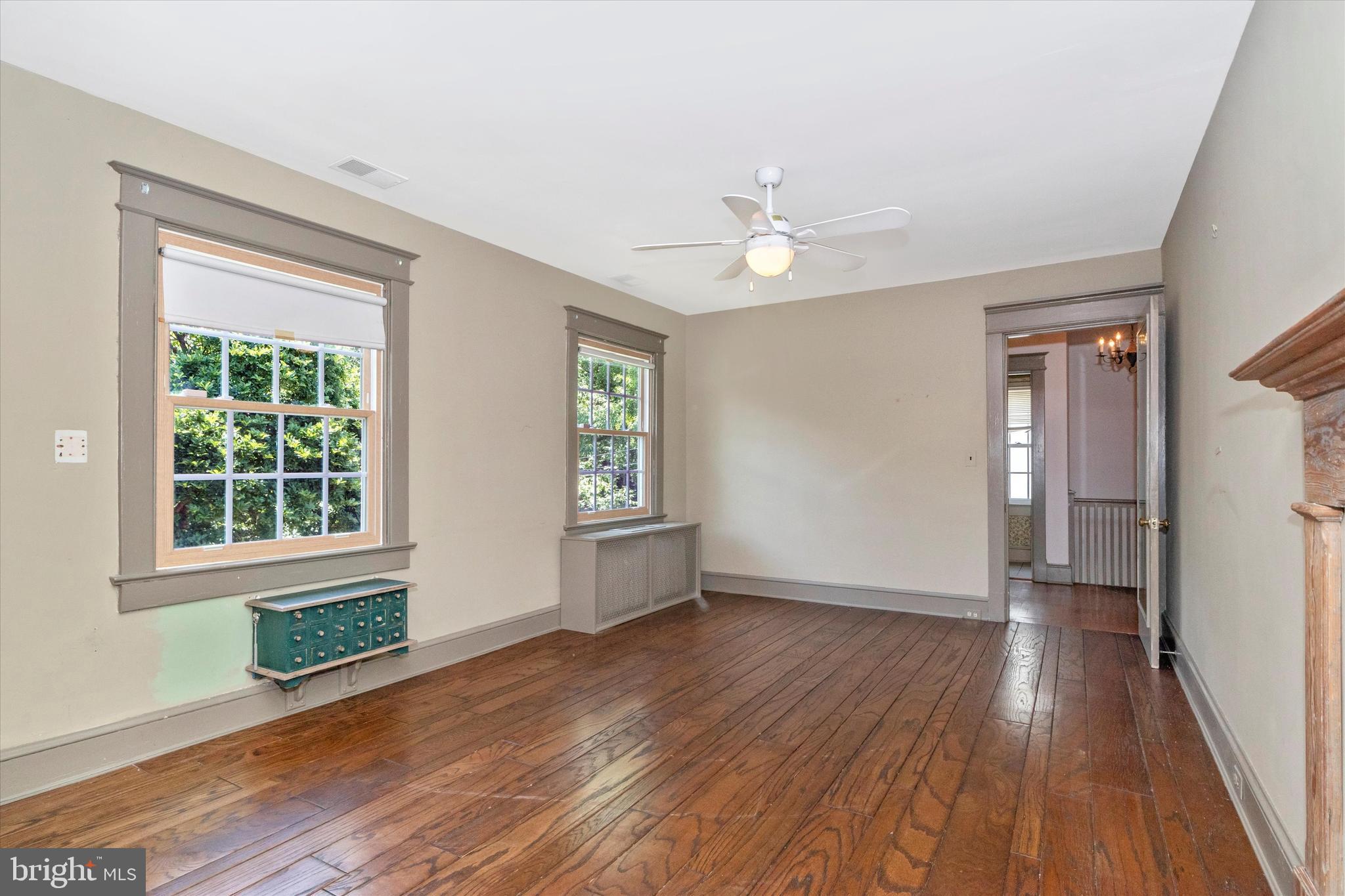 CHEVY CHASE VILLAGE - Residential