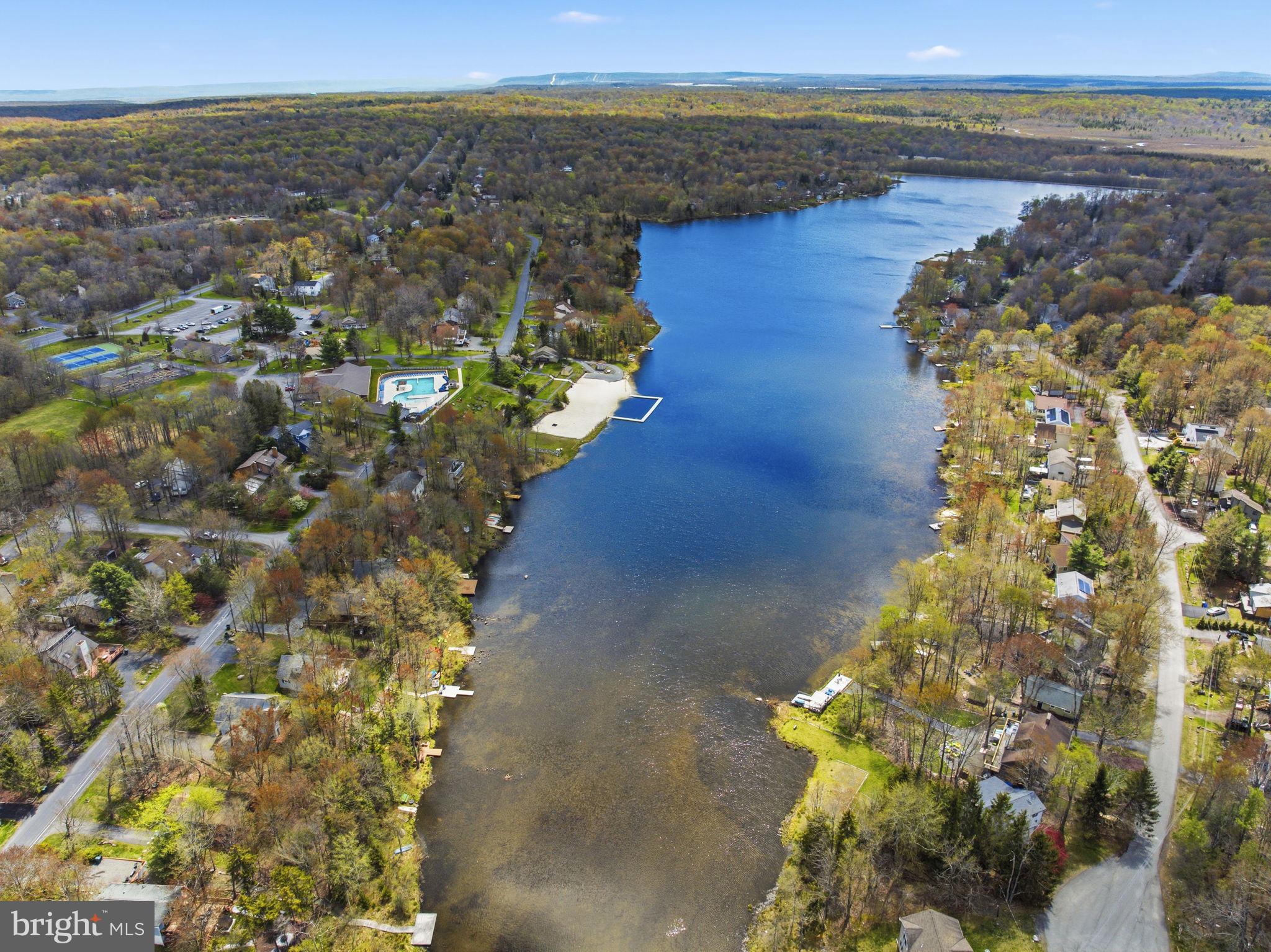 POCONO COUNTRY PLACE - Residential