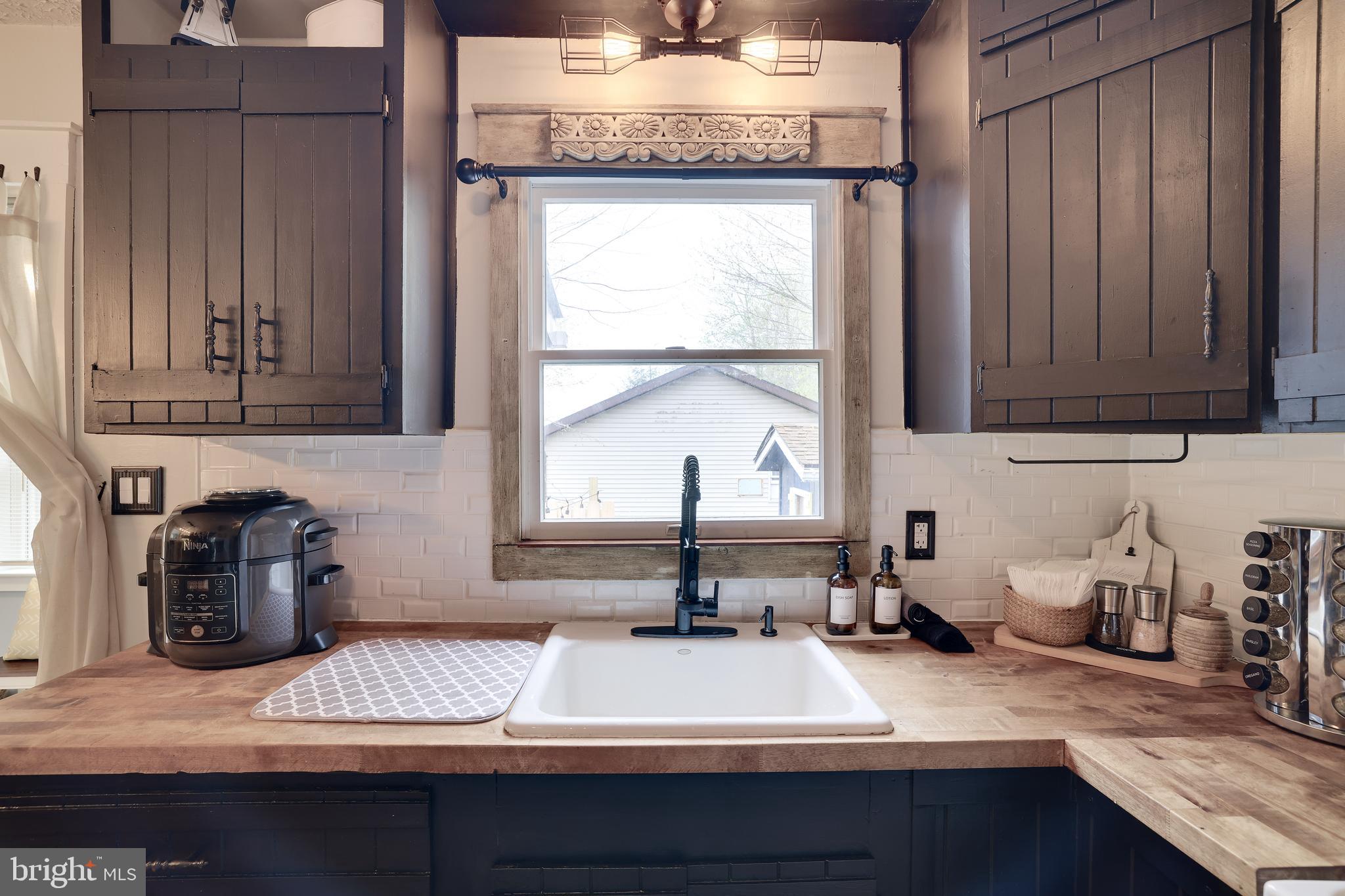 POCONO COUNTRY PLACE - Residential