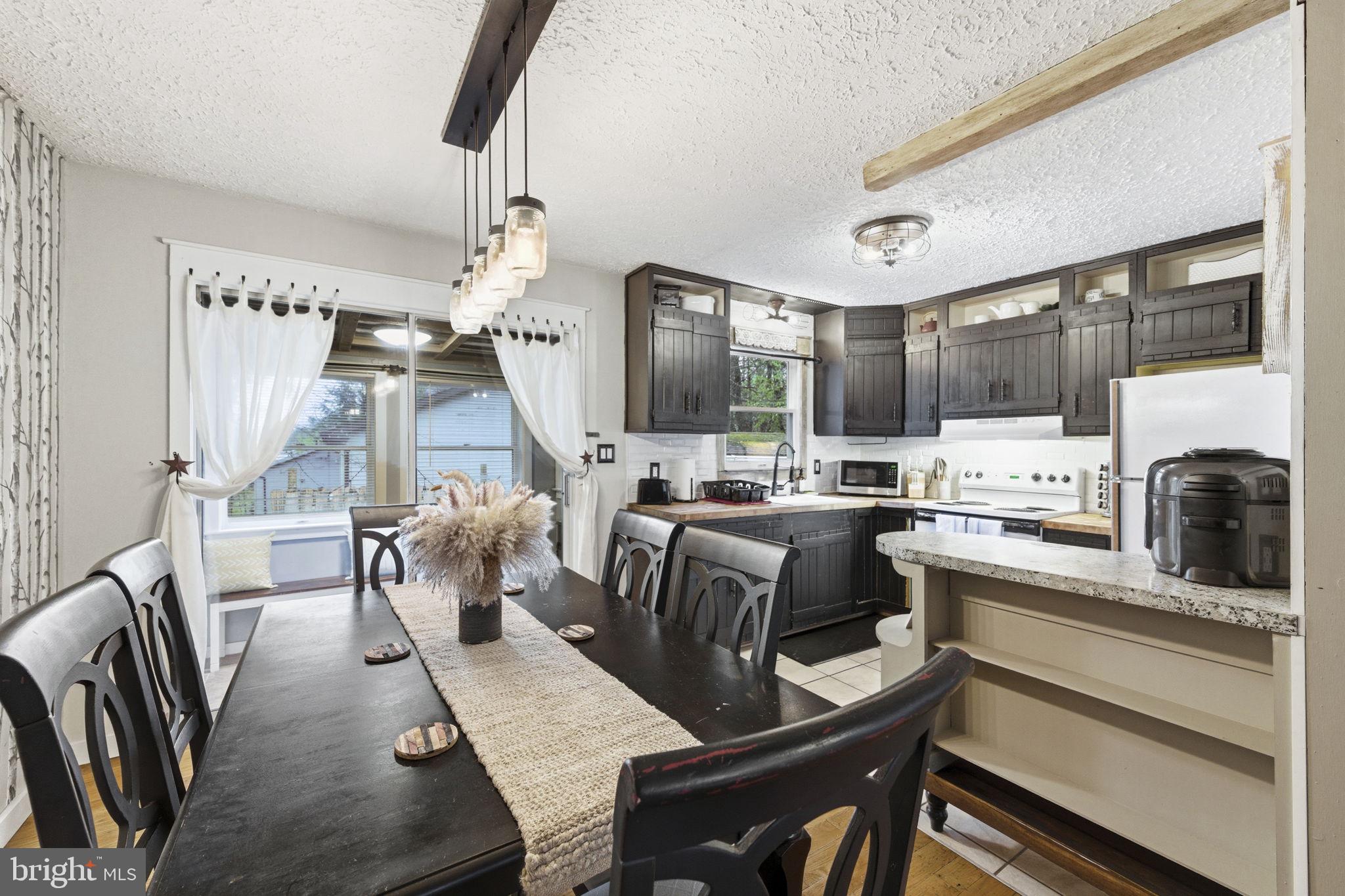 POCONO COUNTRY PLACE - Residential