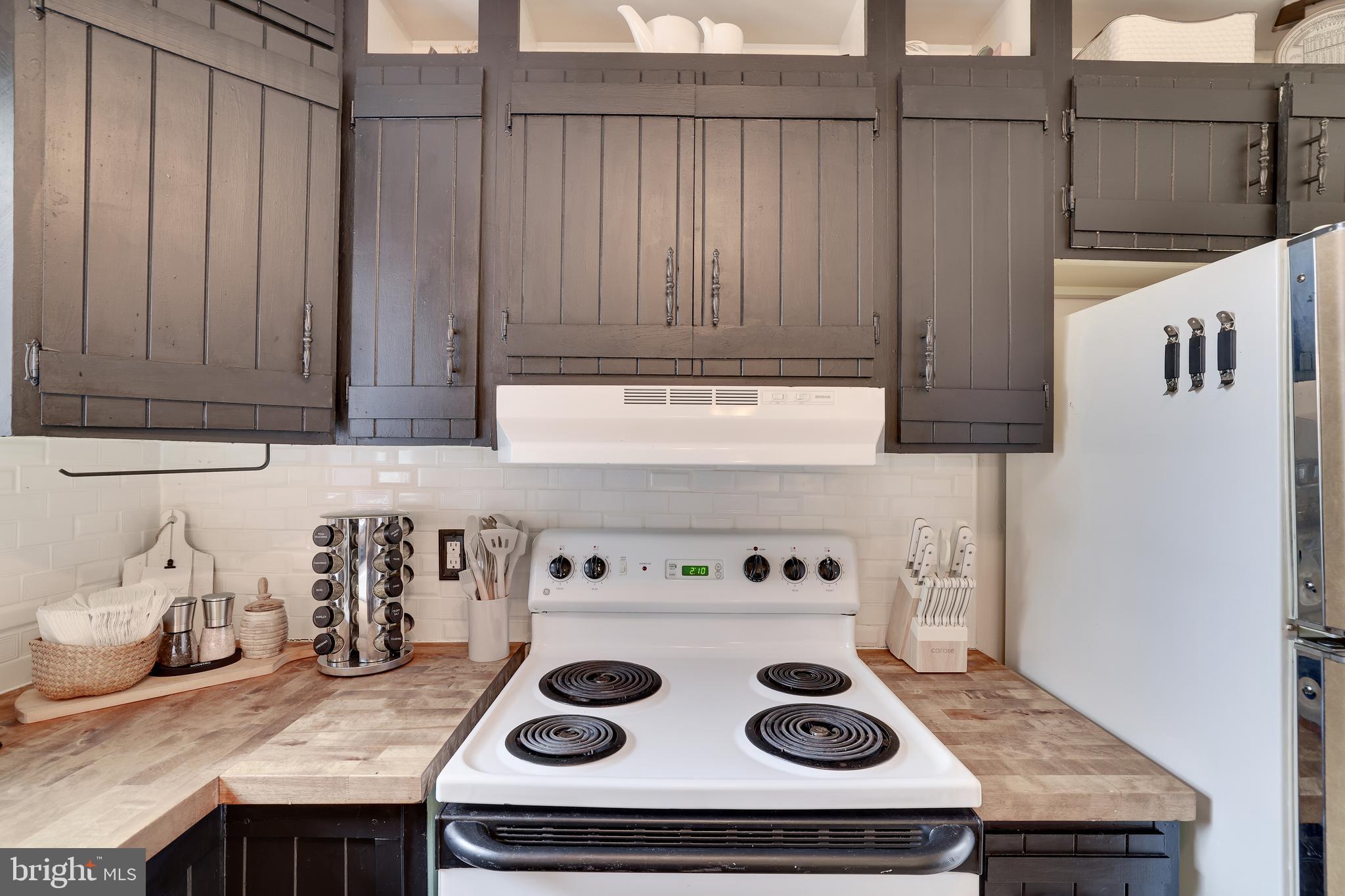 POCONO COUNTRY PLACE - Residential