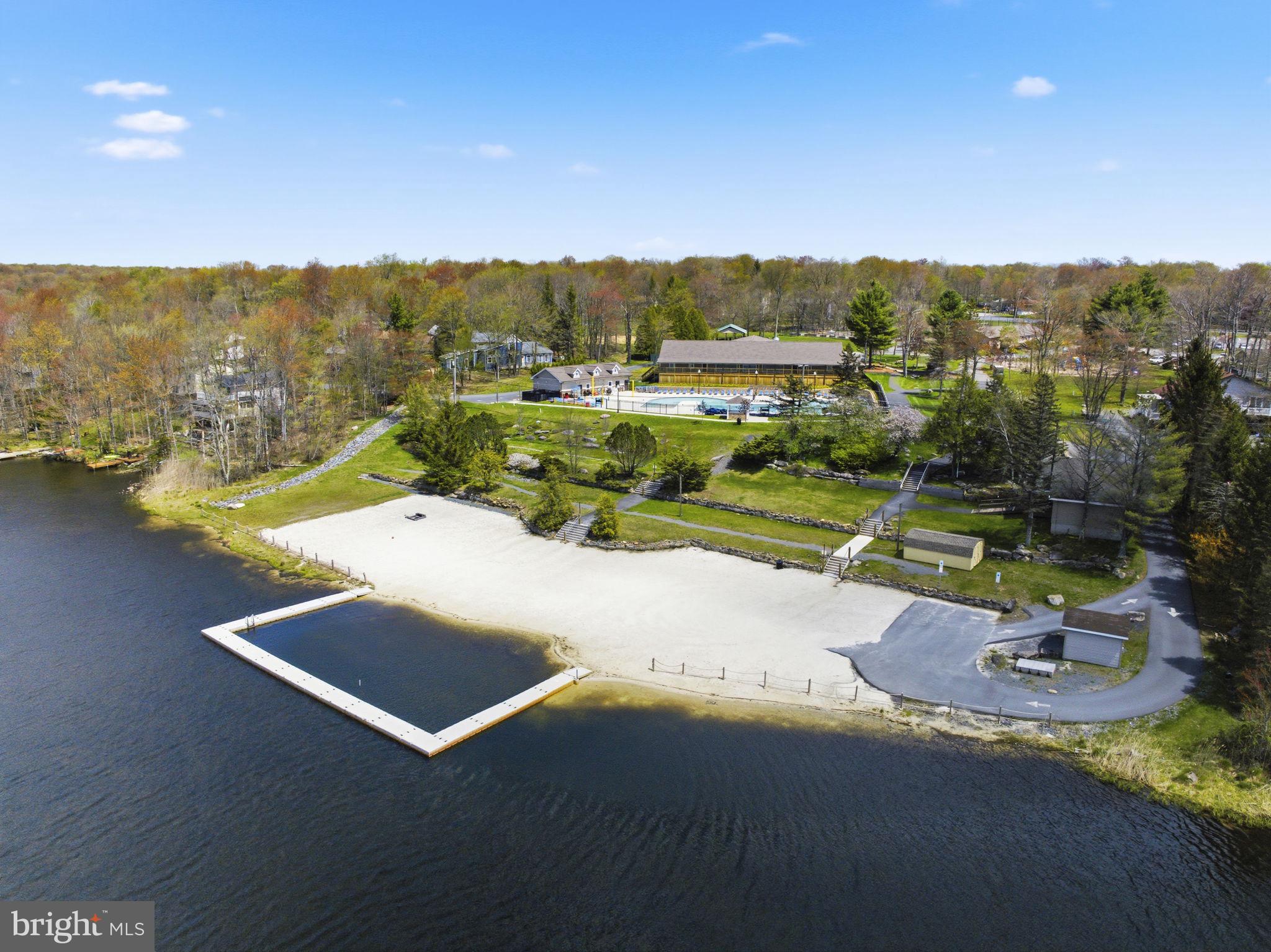 POCONO COUNTRY PLACE - Residential