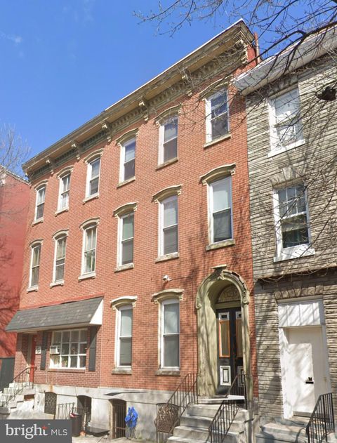 135 S 6TH STREET READING PA 19602