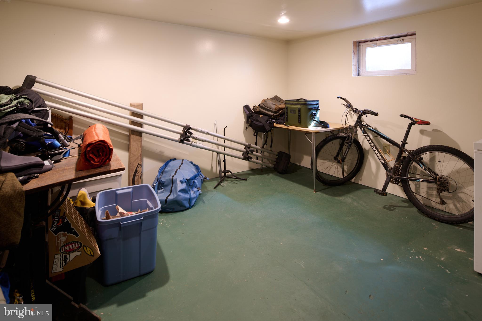 LEMONT - Residential Income