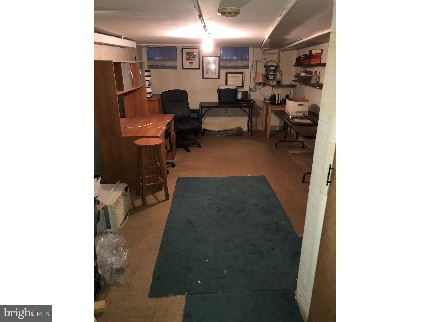 WHITMAN - Residential