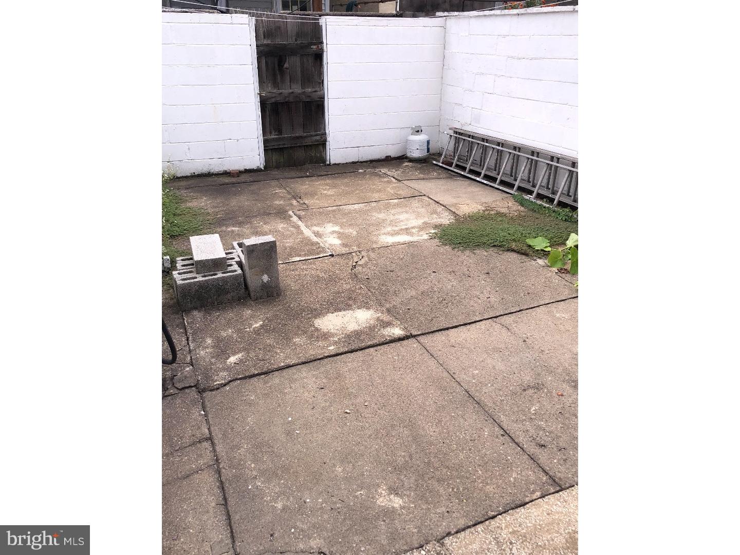 WHITMAN - Residential