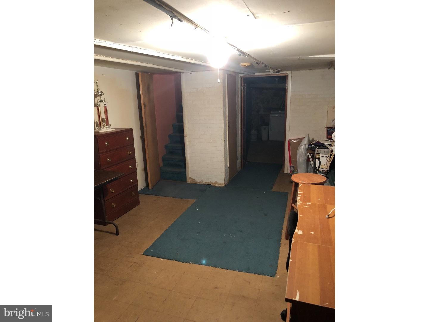 WHITMAN - Residential