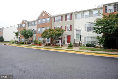 MLS: VAFX2224672